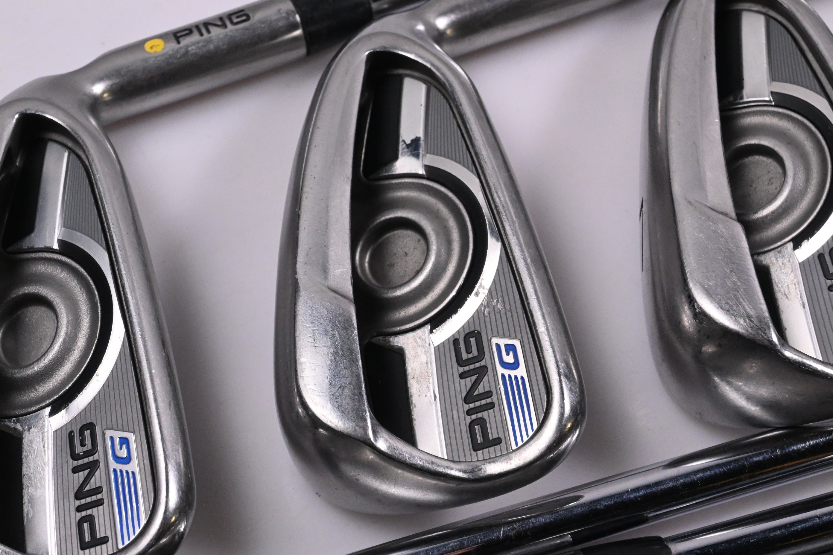 Ping G Series Irons / 5-PW+SW / Yellow Dot / Regular Flex Ping AWT 2.0 Shafts