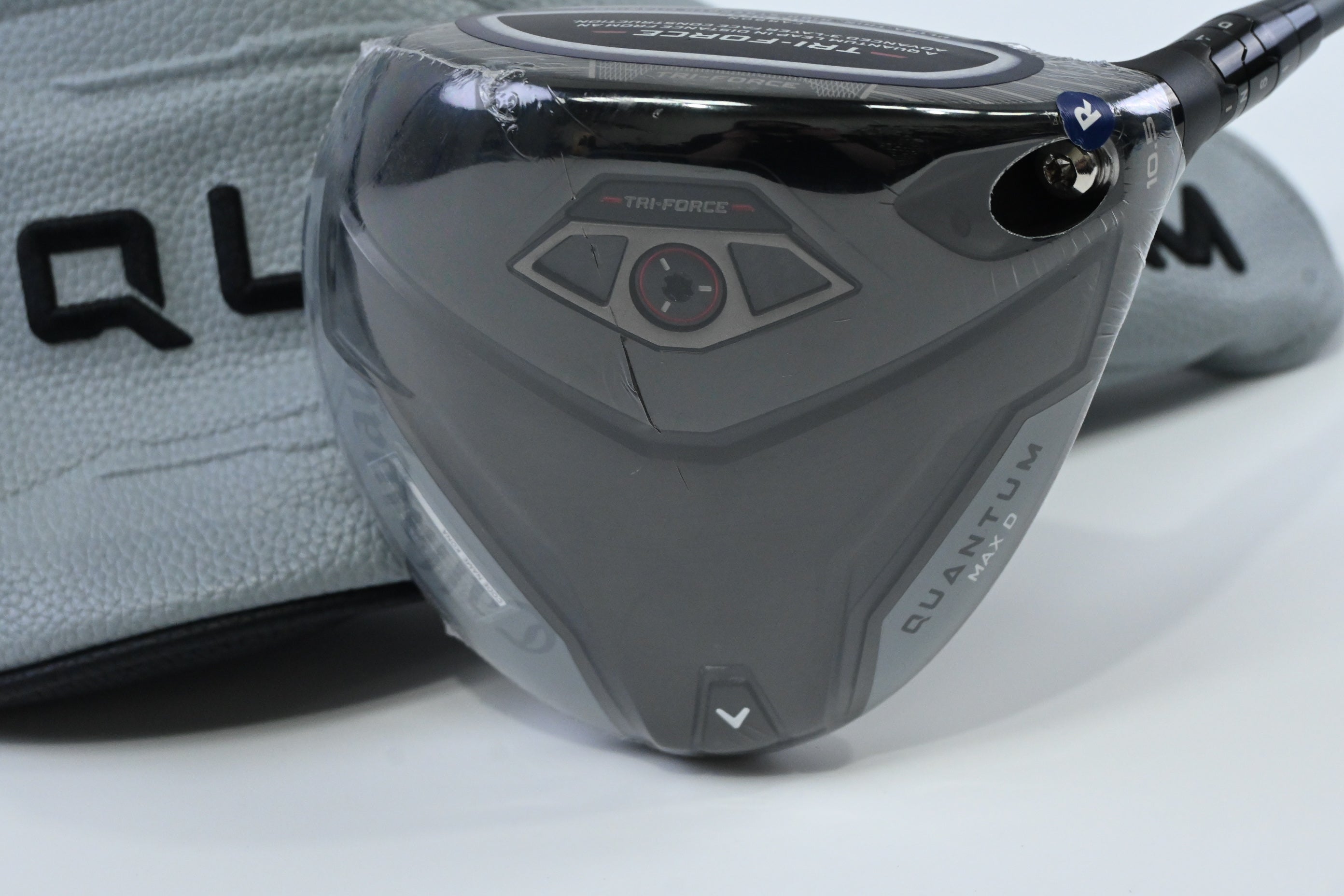 Callaway Quantum Max D Drivers / 10.5 Degree / Regular Flex Denali Frost 50