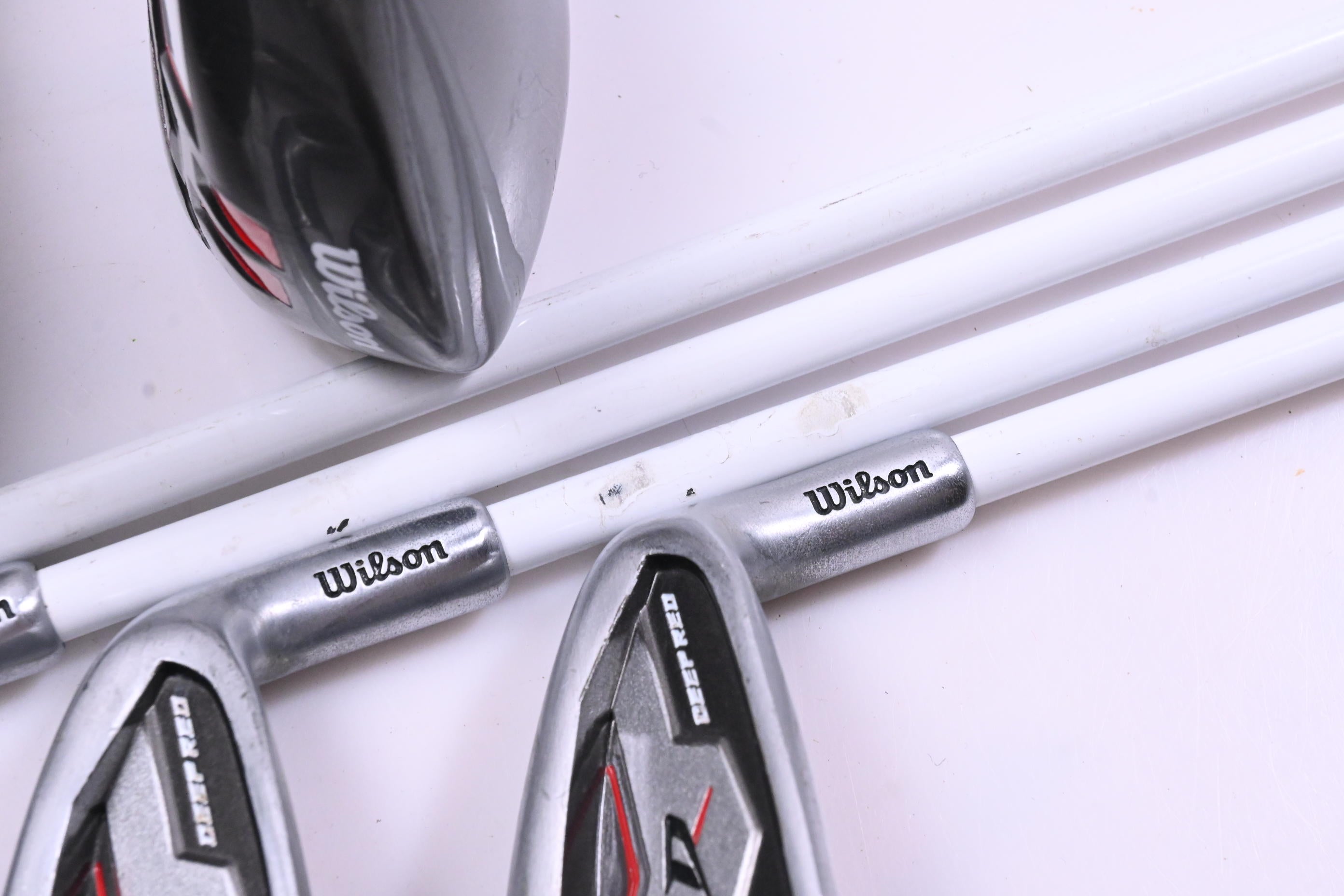 Junior Wilson Deep Red Package Set / Woods, Irons, Putter, Bag