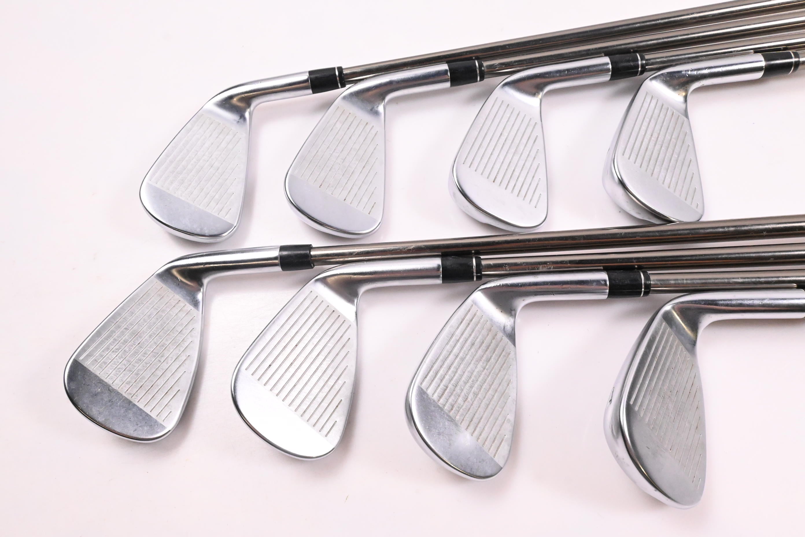 Left Hand Callaway Apex 19 Irons / 4-PW+GW / Regular Flex UST Recoil ESX460