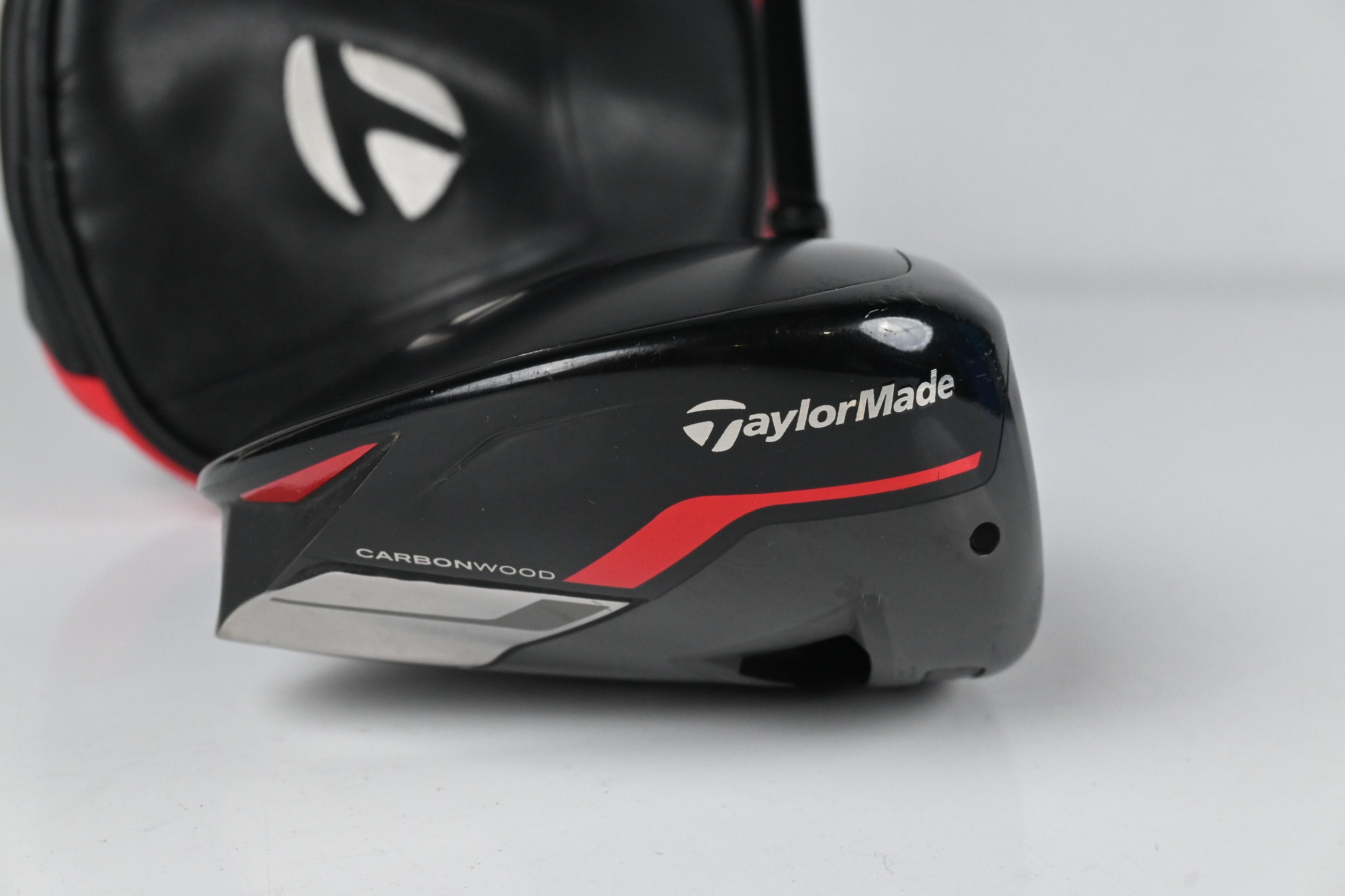 Taylormade Stealth Plus Driver / 8 Degree / X-Flex HZRDUS Smoke Red RDX 60 Shaft