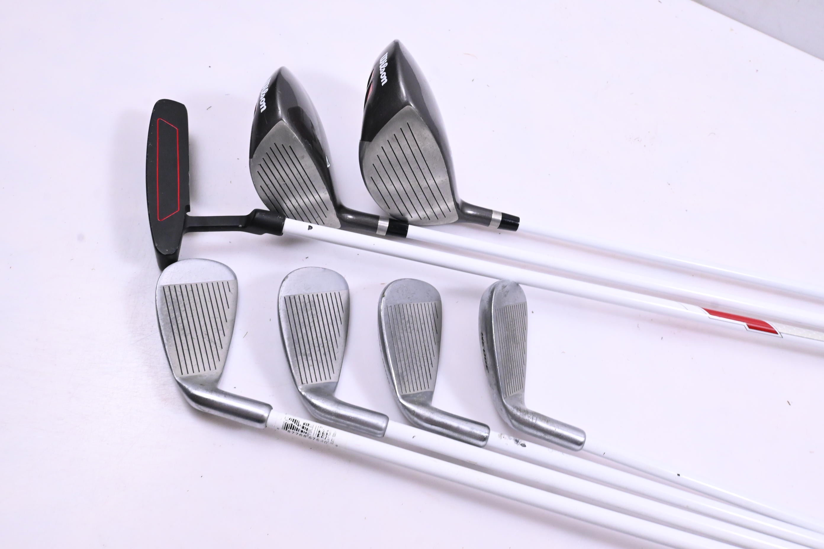Junior Wilson Deep Red Package Set / Woods, Irons, Putter, Bag