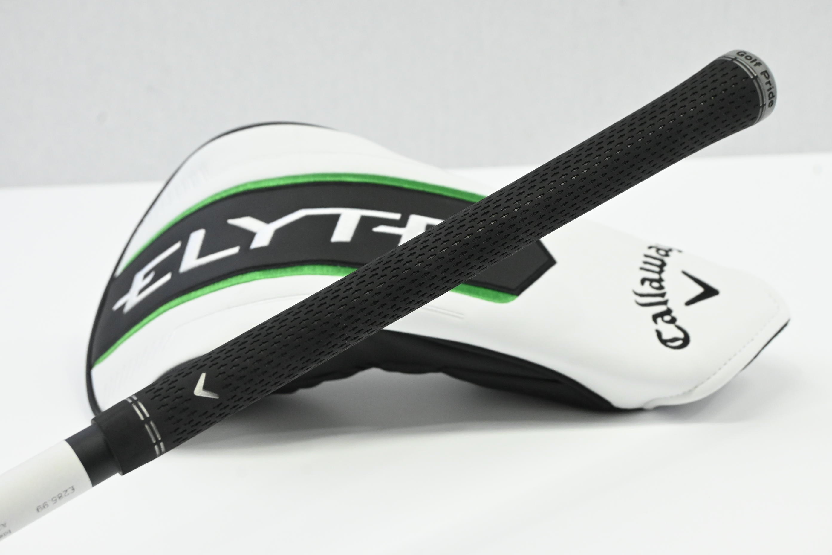 Callaway Elyte X Driver / 12 Degree / Regular Flex Vanquish 4 Shaft