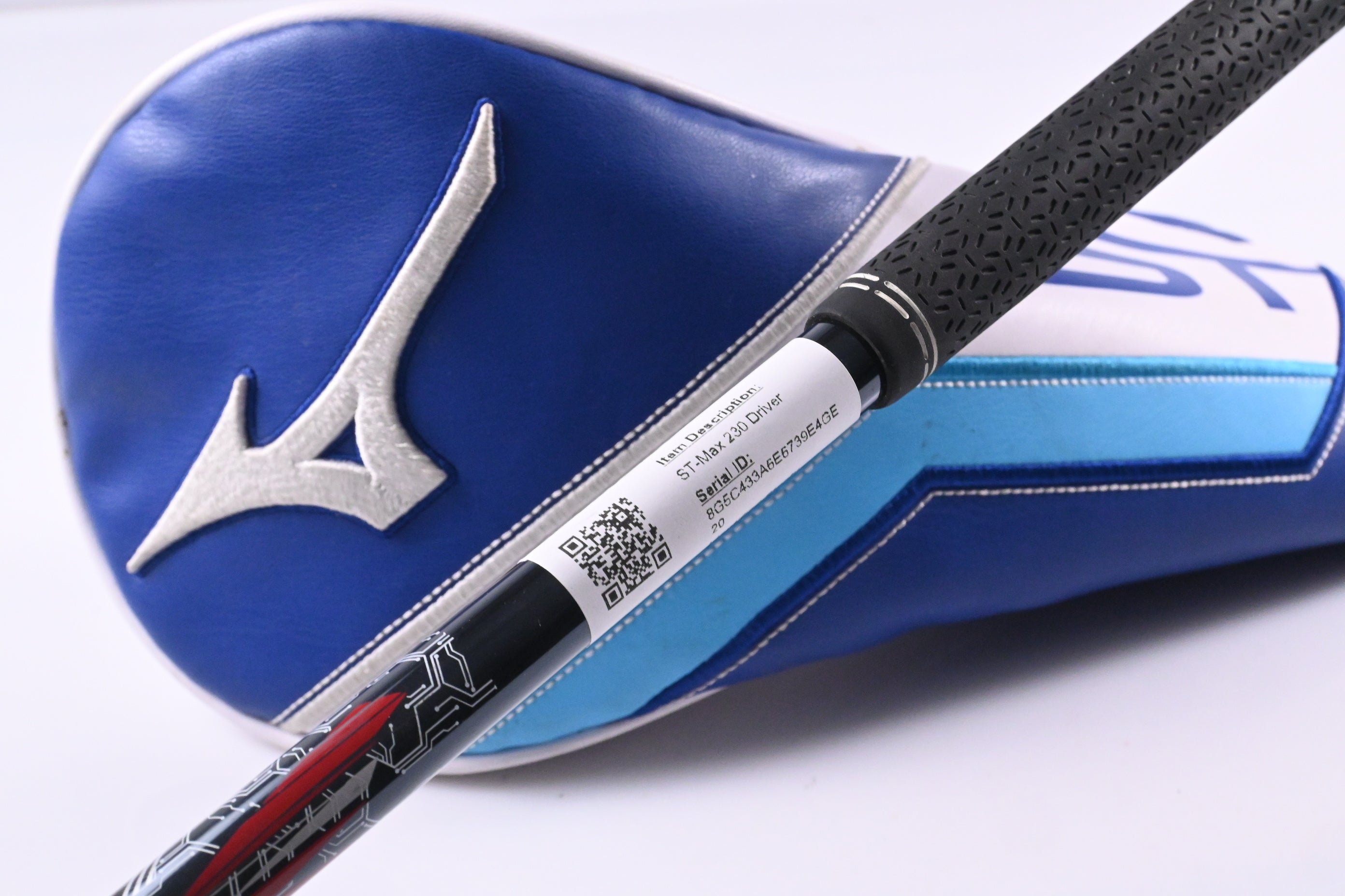 Mizuno ST-Max 230 Driver / 10.5 Degree / Regular Flex UST Mamiya LinQ Red 5