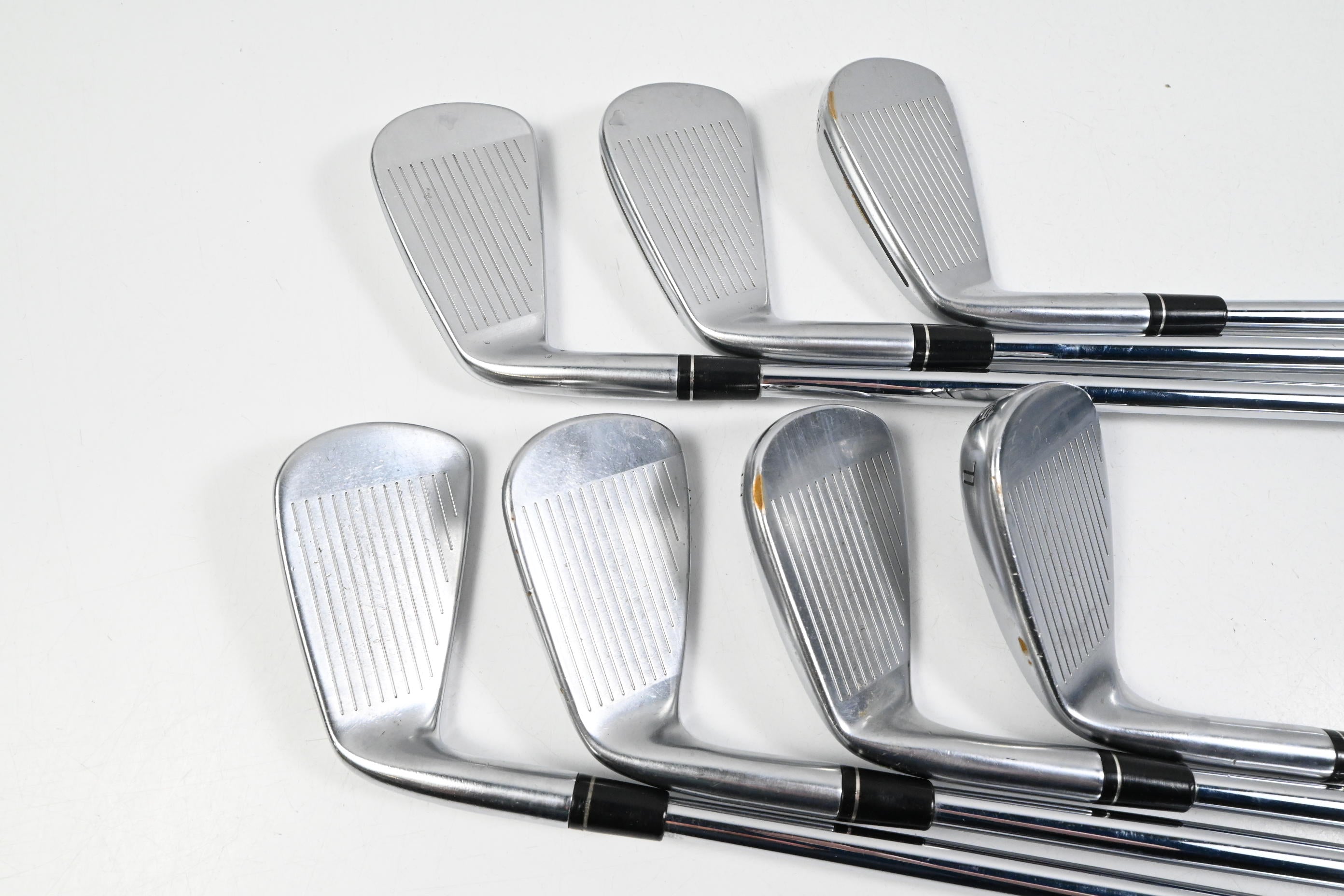 Taylormade P790 2017 Irons / 4-PW / Regular Flex Dynamic Gold R300 105 Shafts