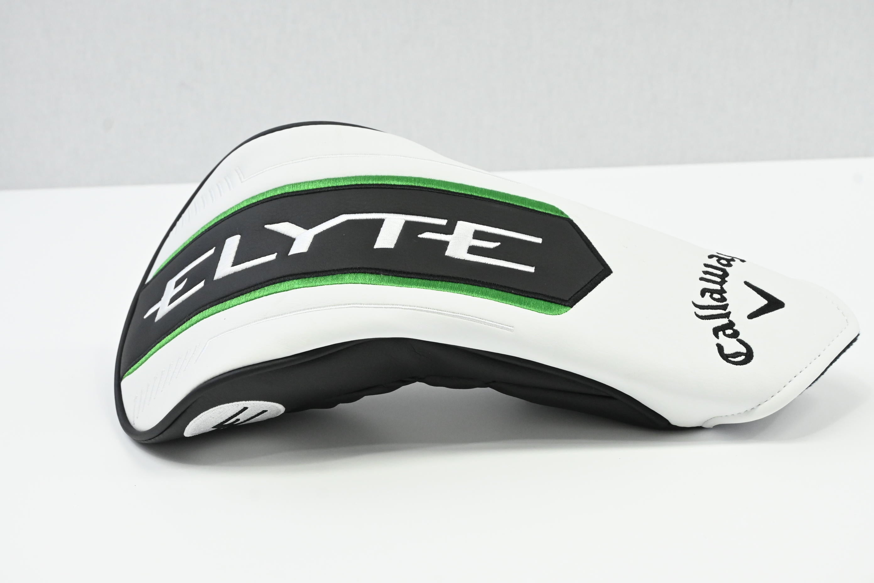 Callaway Elyte X Driver / 12 Degree / Regular Flex Vanquish 4 Shaft