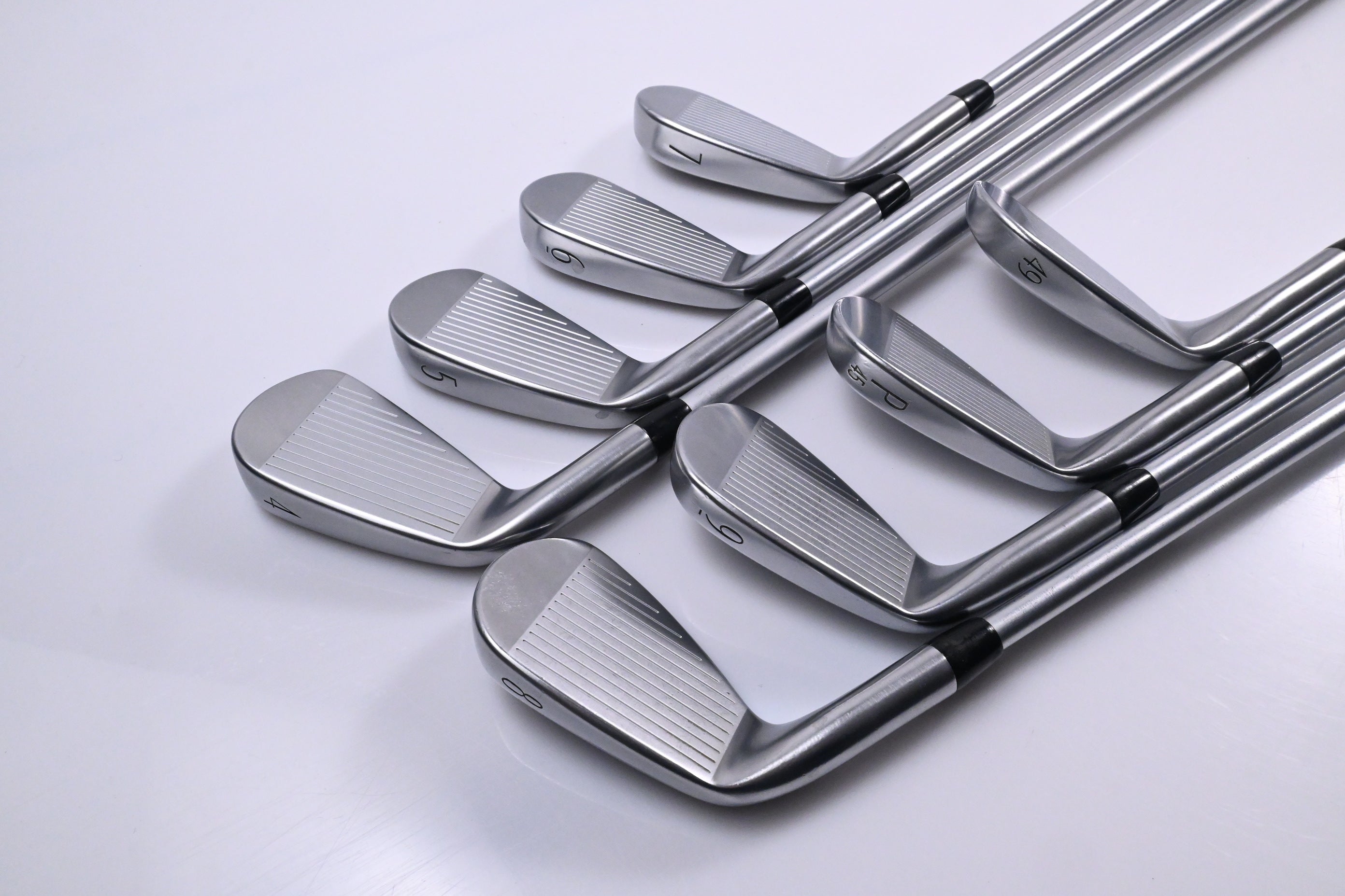 Titleist T100 2025 Irons / 4-PW+49° / Stiff Flex Project X IO 110 Shafts