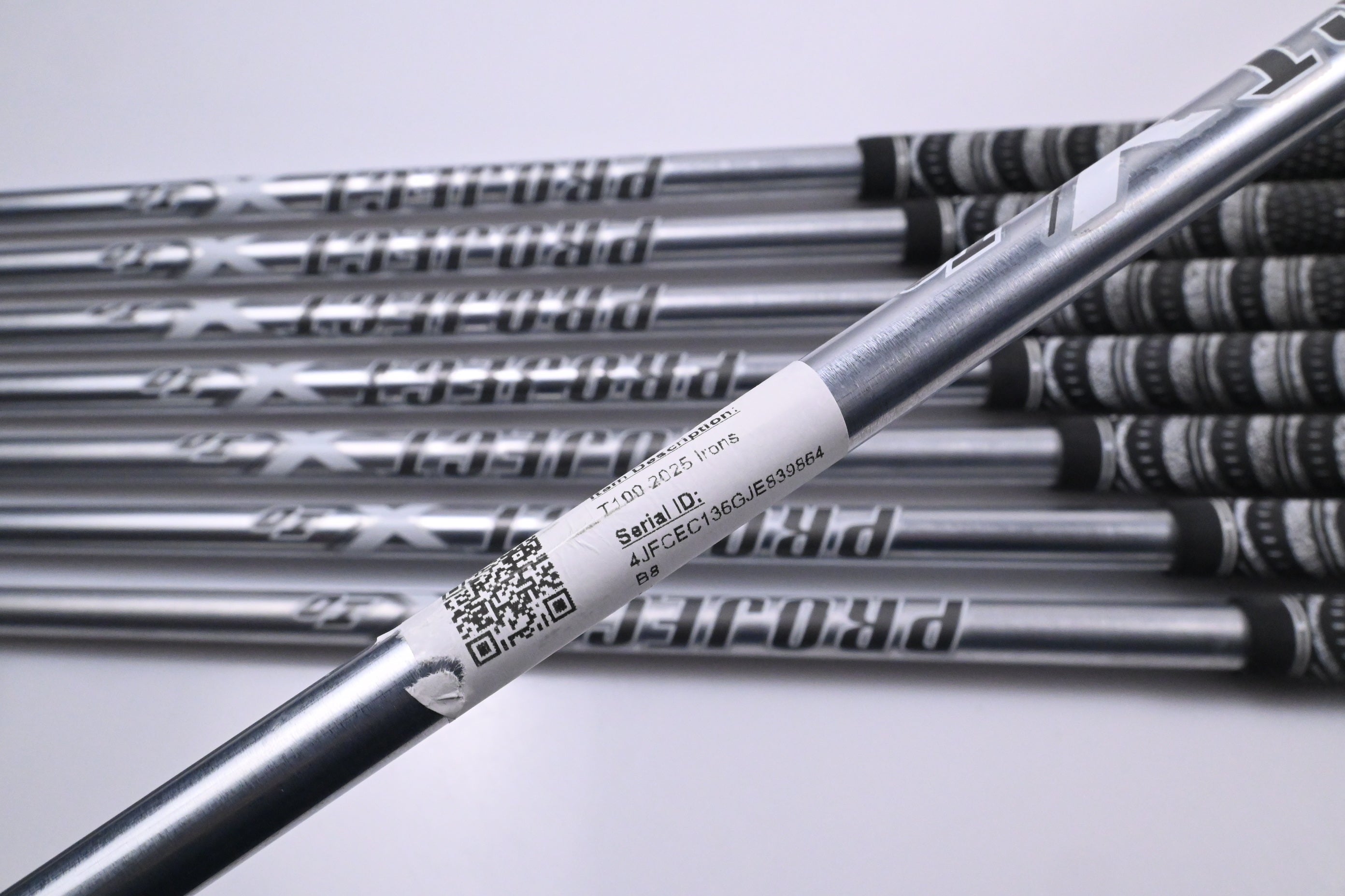 Titleist T100 2025 Irons / 4-PW+49° / Stiff Flex Project X IO 110 Shafts