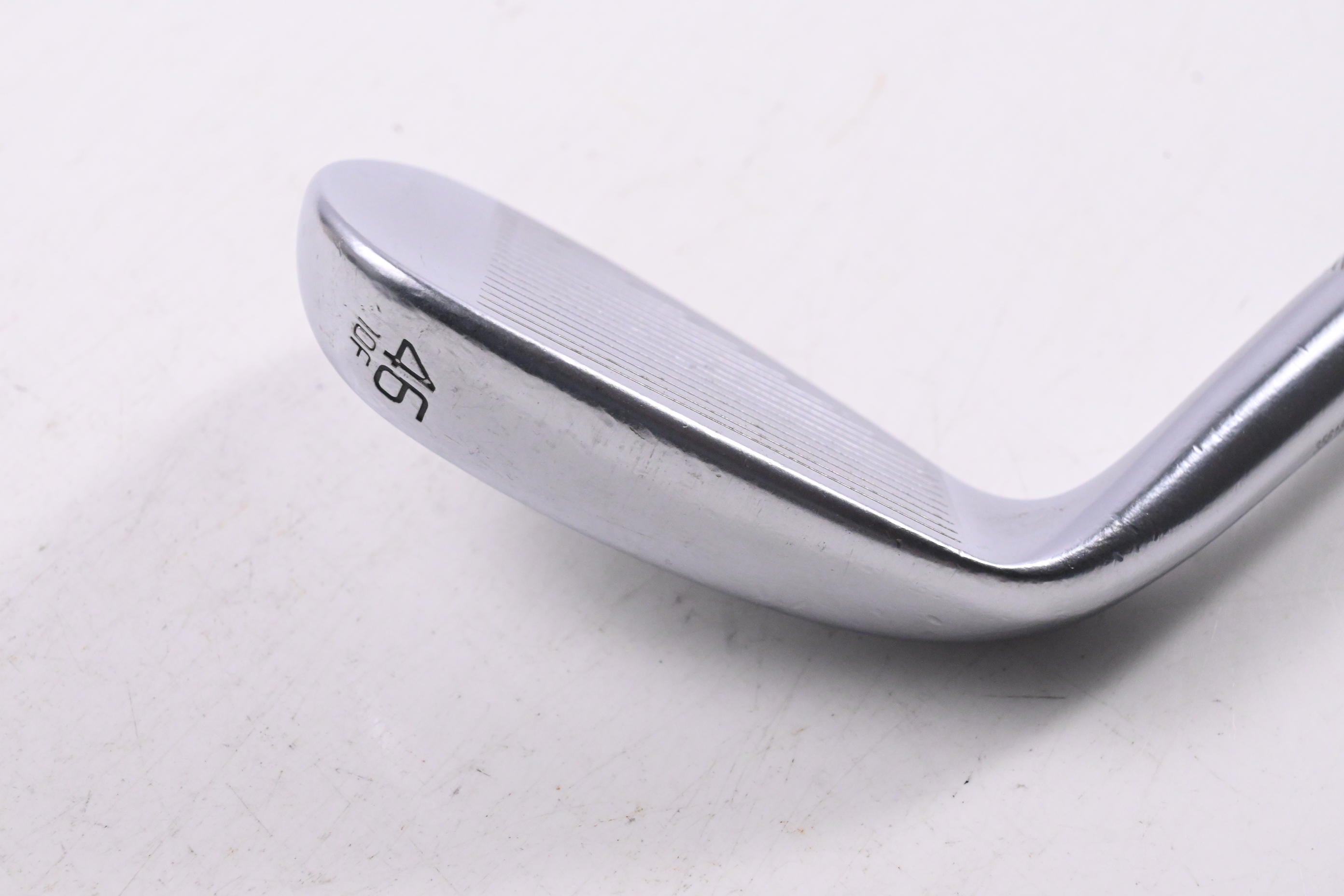 Titleist Vokey SM9 Pitching Wedge / 46 Degree / X-Flex Dynamic Gold X100