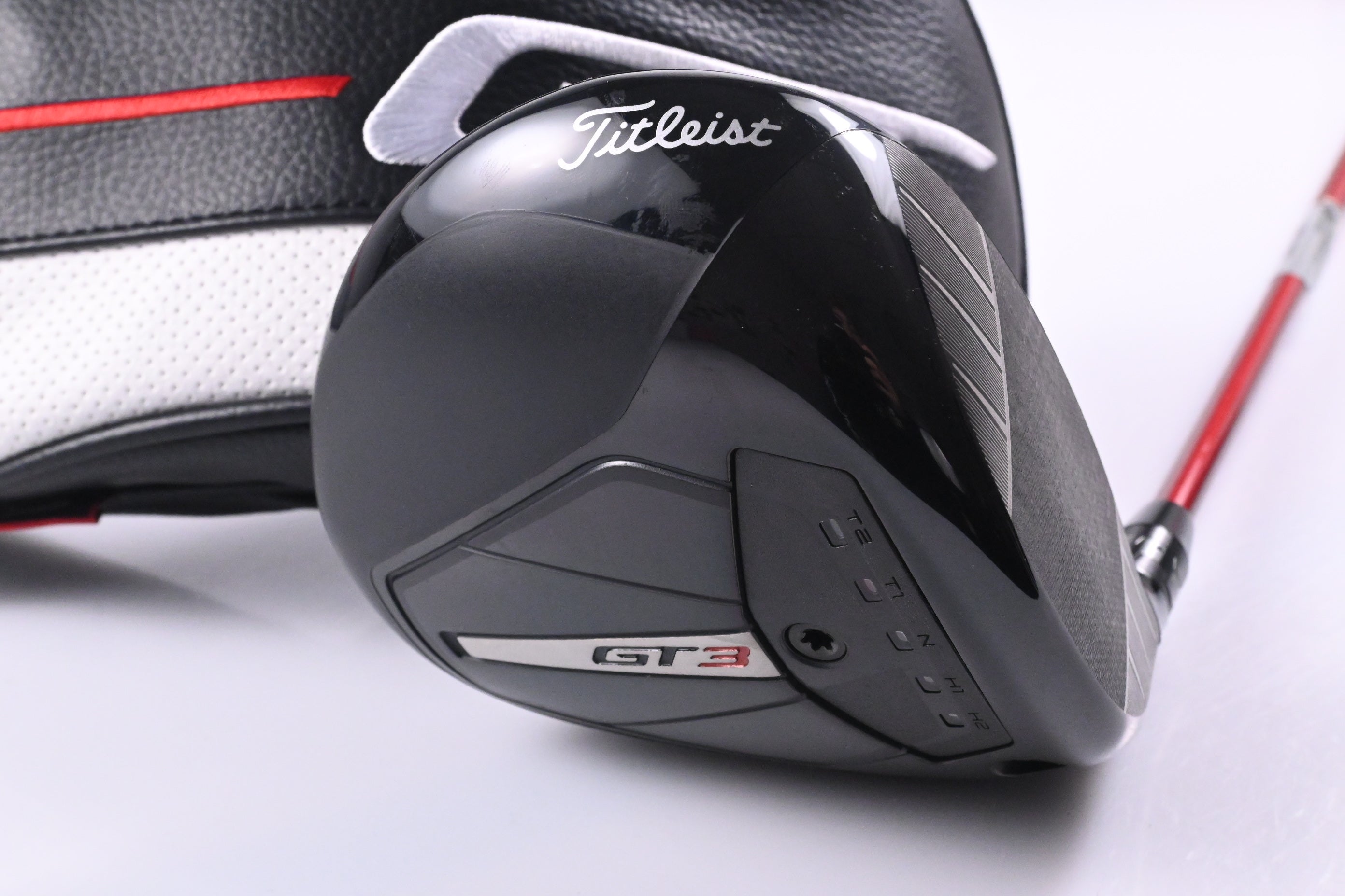 Titleist GT3 Driver / 9 Degree / Regular Flex Denali Red 50 Shaft
