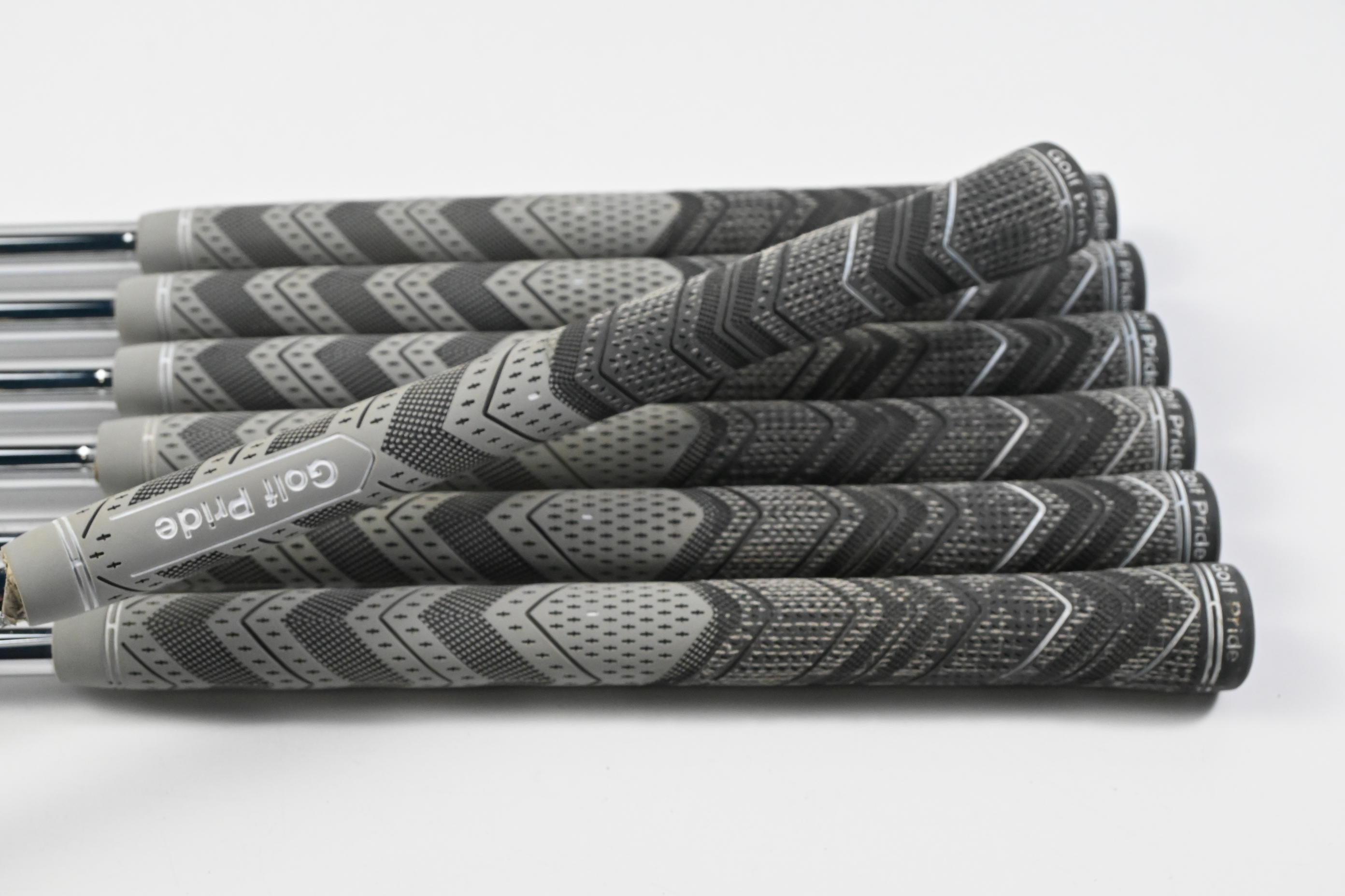 Taylormade P790 2017 Irons / 4-PW / Regular Flex Dynamic Gold R300 105 Shafts