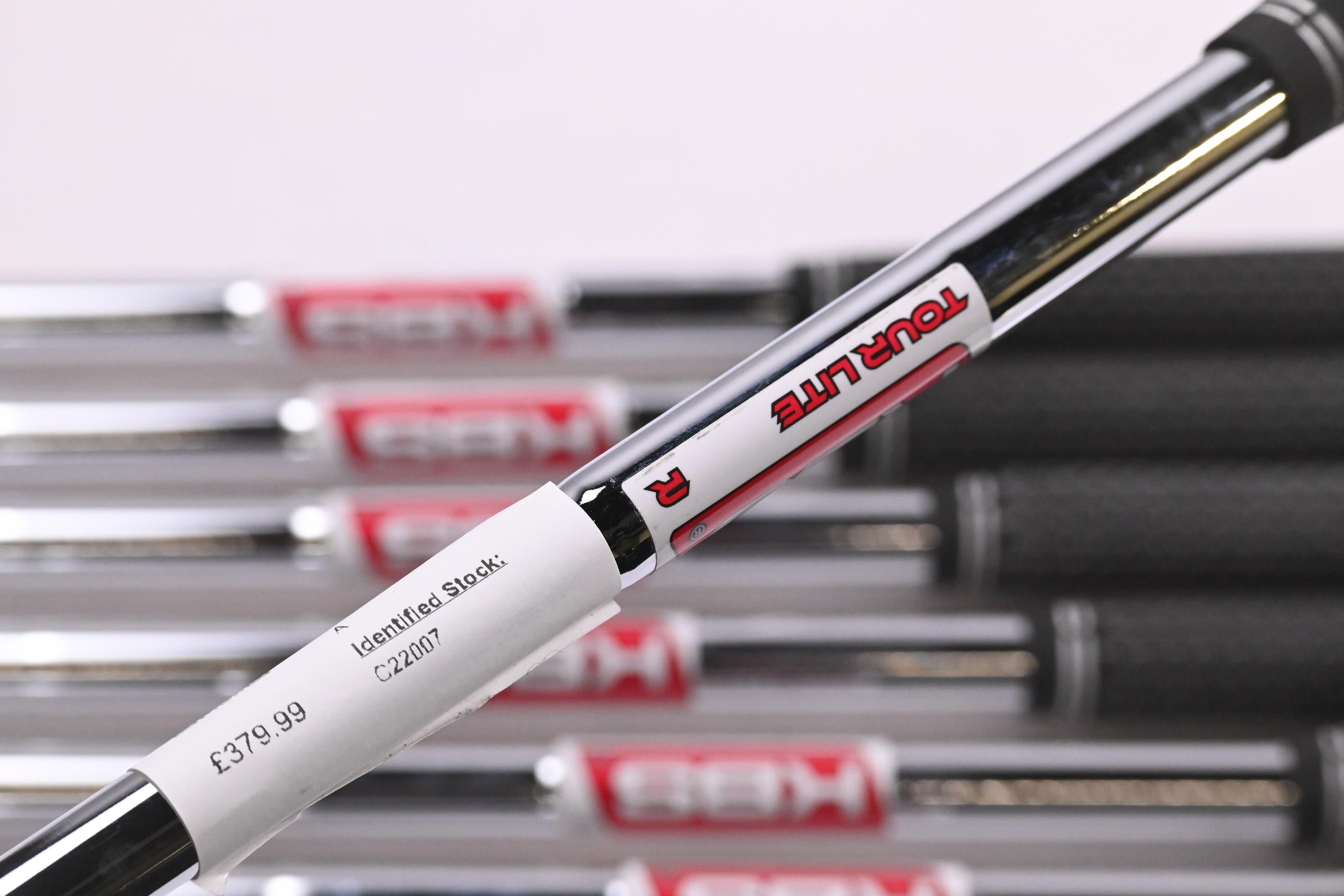 Cobra Aerojet Irons / 4-PW / Regular Flex KBS Tour Lite Shafts