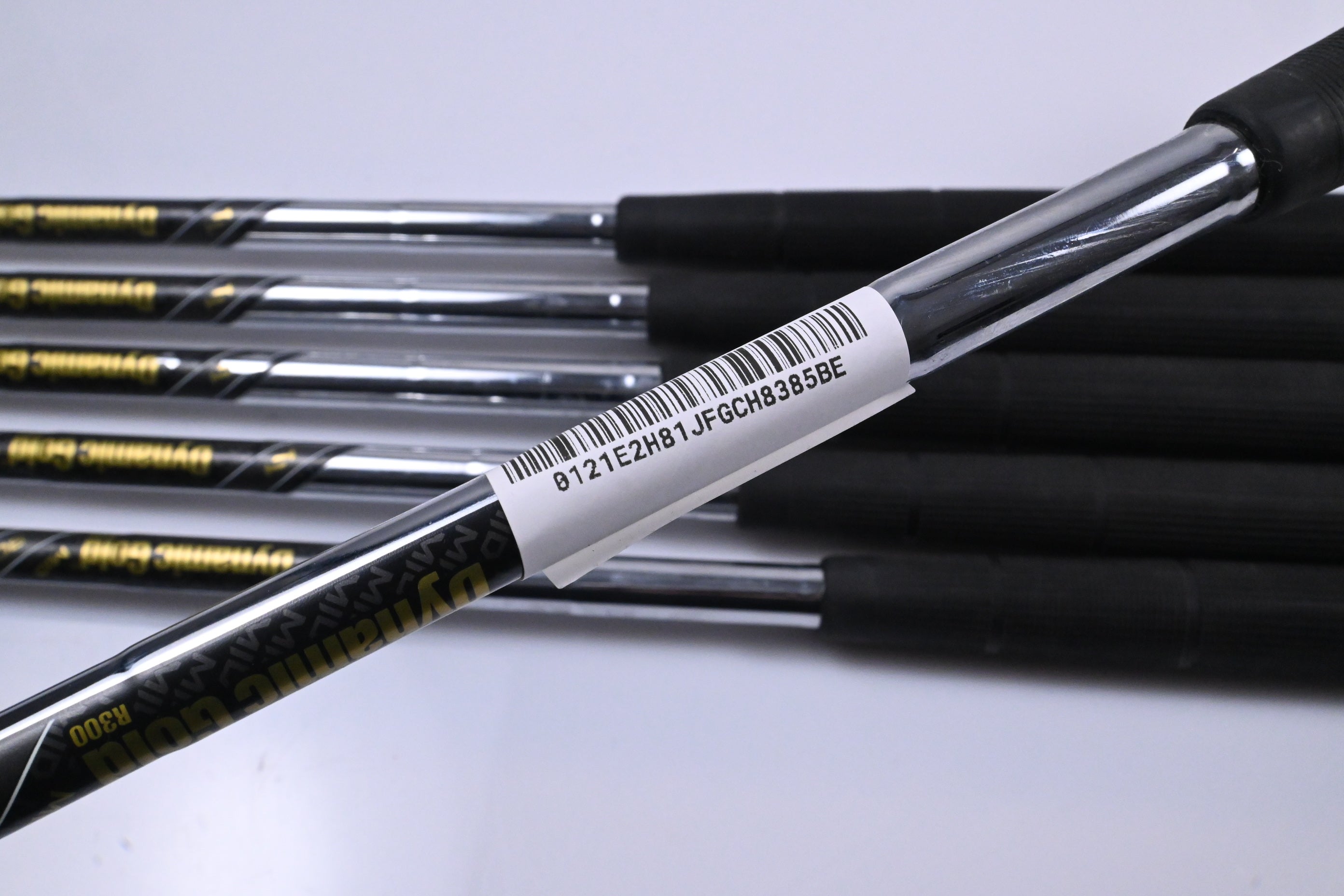 Callaway Apex Ai200 Irons / 5-PW / Regular Flex Dynamic Gold Mid 90 R300 Shafts