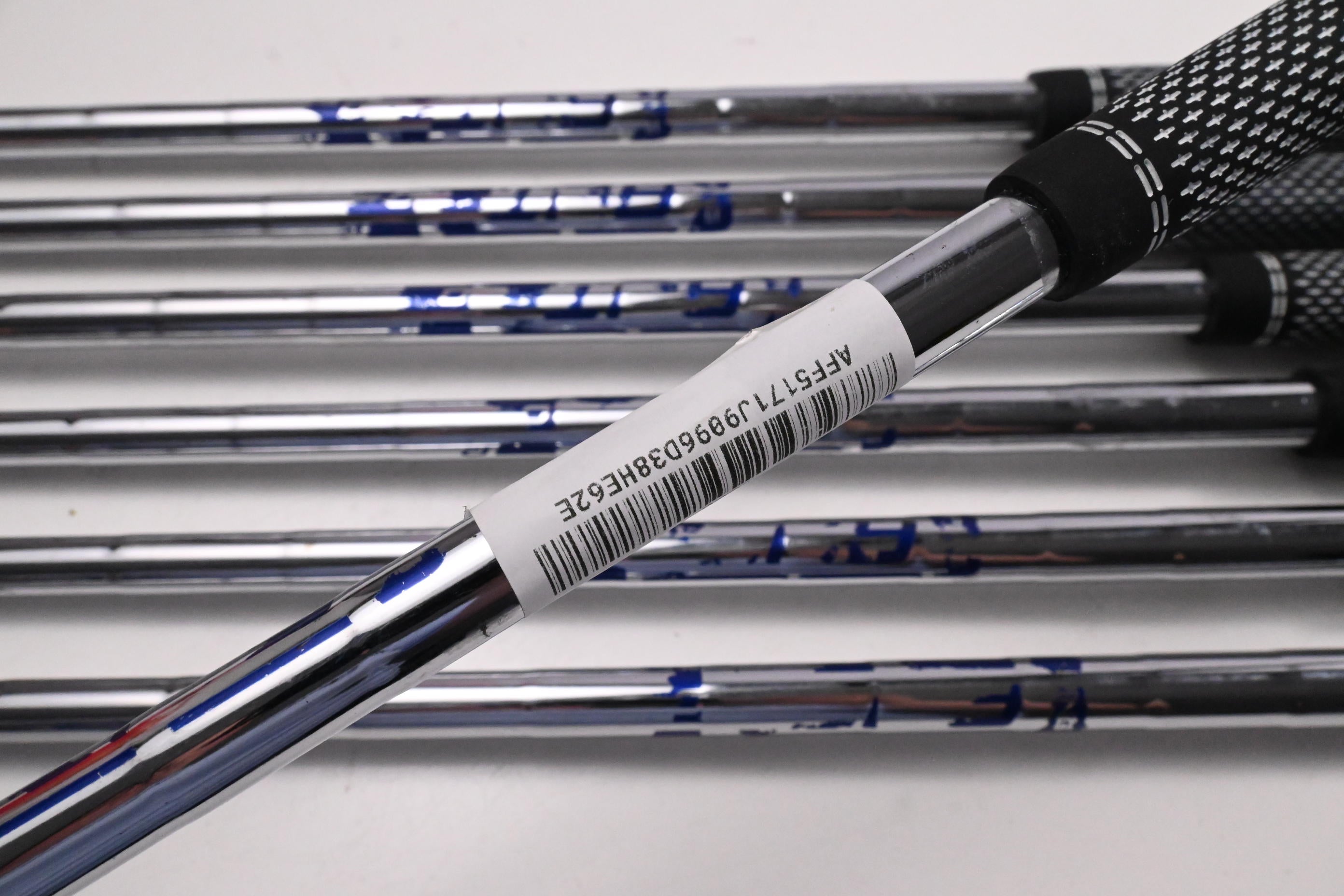 Ping G400 Irons / 4-PW / Blue Dot / Regular Flex Ping AWT 2.0 Shafts