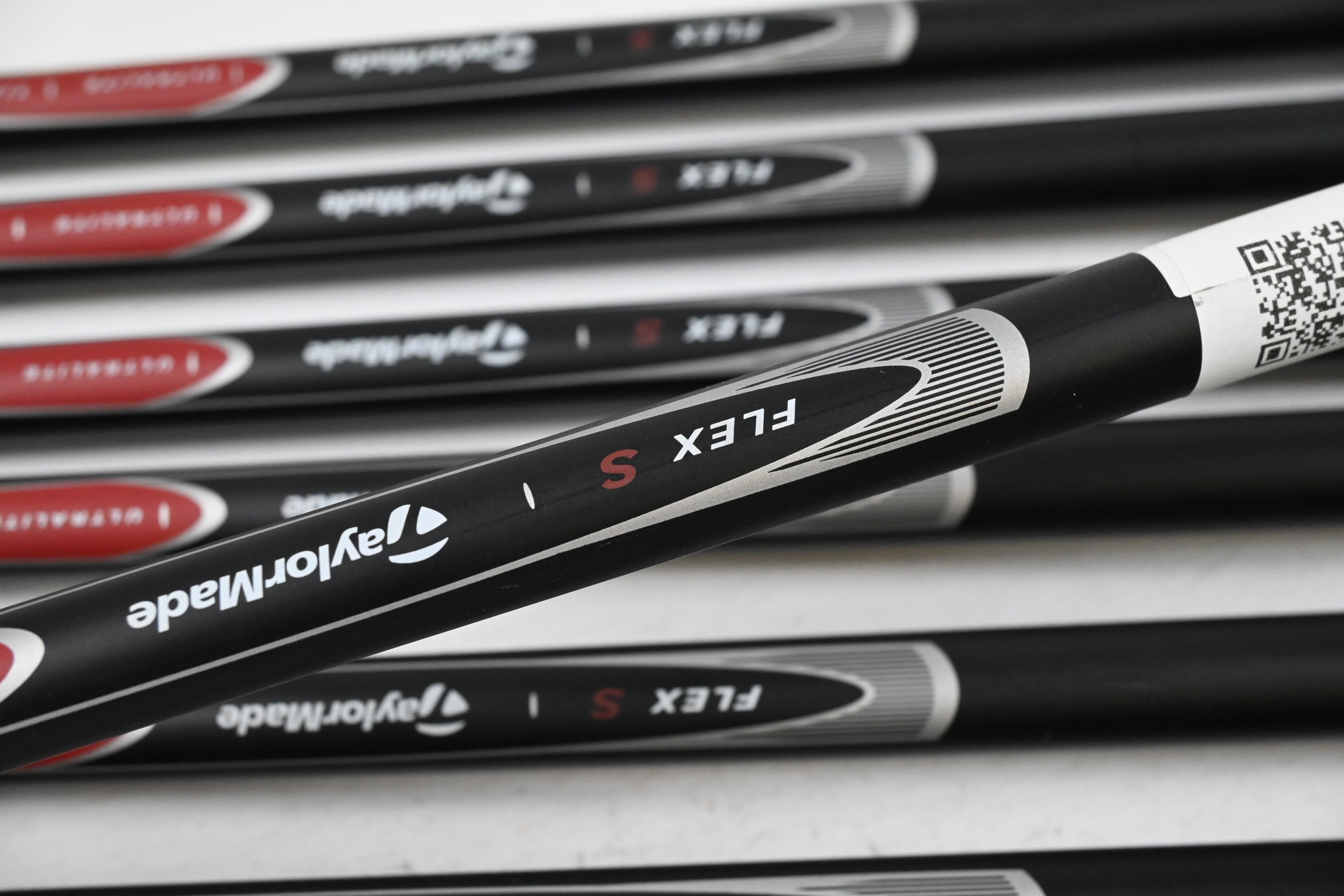 Taylormade RAC LT Irons / 3-PW+SW / Stiff Flex Taylormade Ultralite Shafts