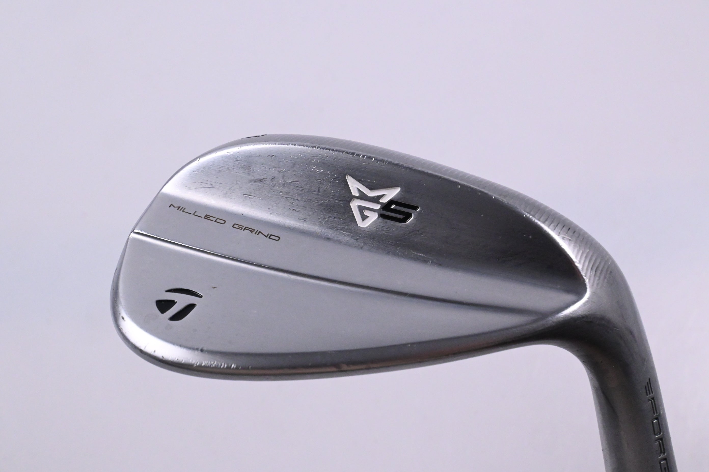 Taylormade Milled Grind 5 Gap Wedge / 50 Degree / Wedge Flex Dynamic Gold Shaft