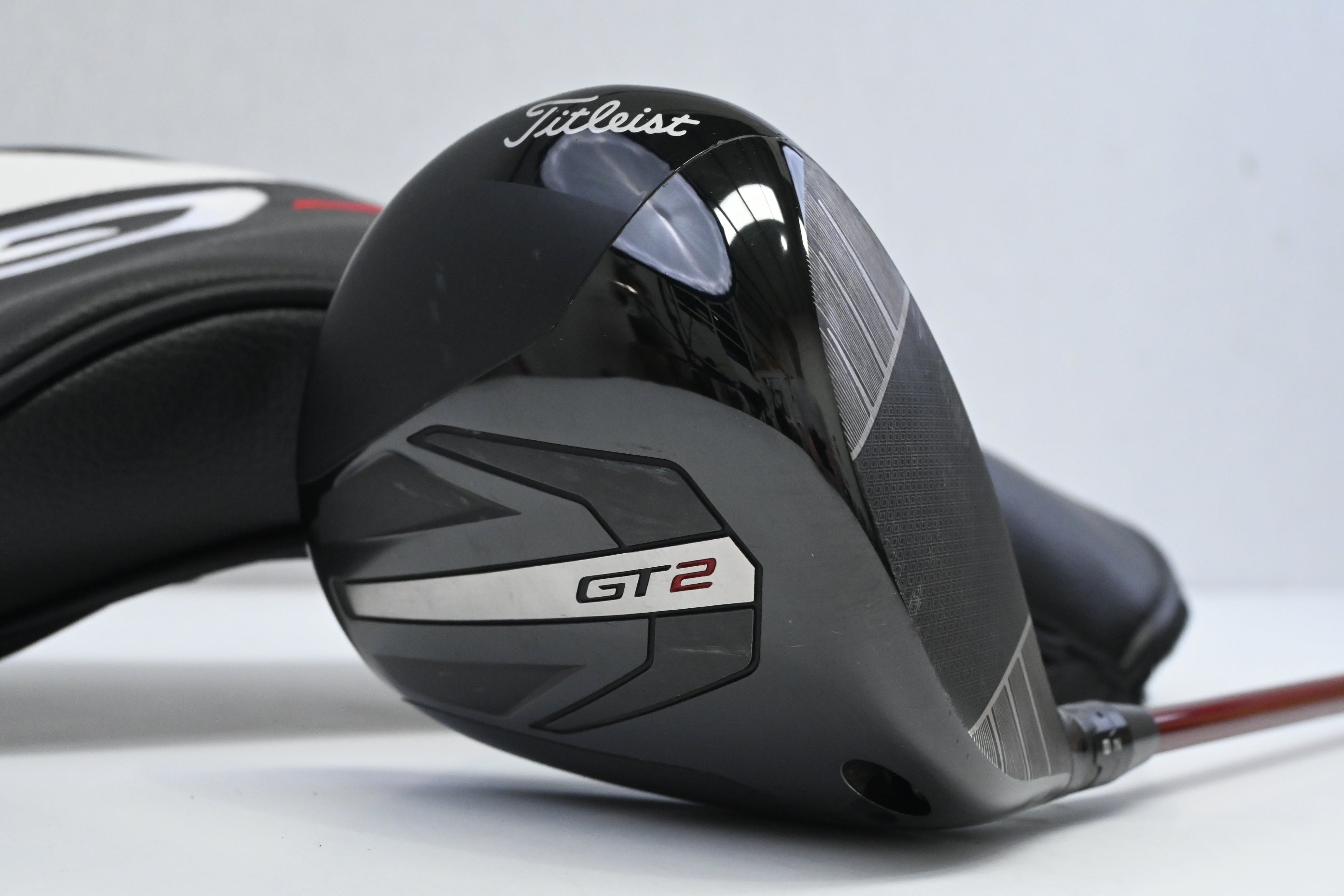 Titleist GT2 Driver / 11 Degree / Regular Flex Project X Denali Red 50 Shaft