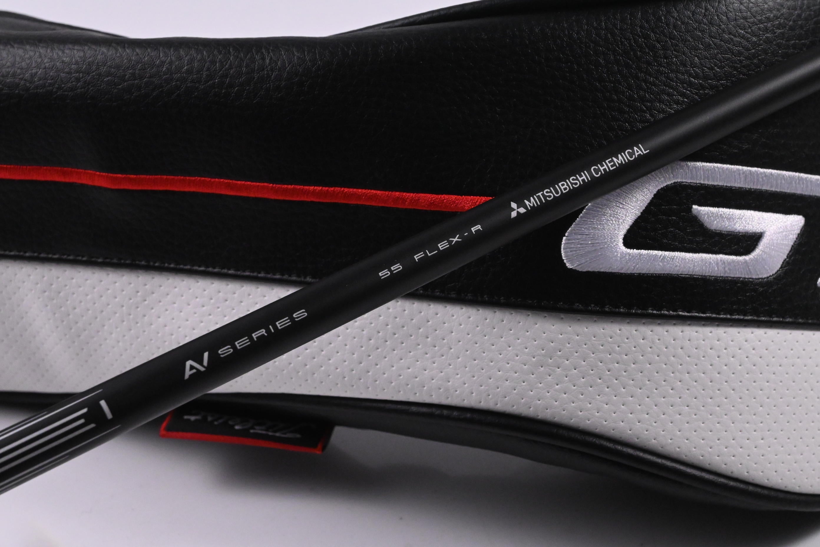 Titleist GT2 Driver / 9 Degree / Regular Flex Tensei AV Blue 55 Shaft