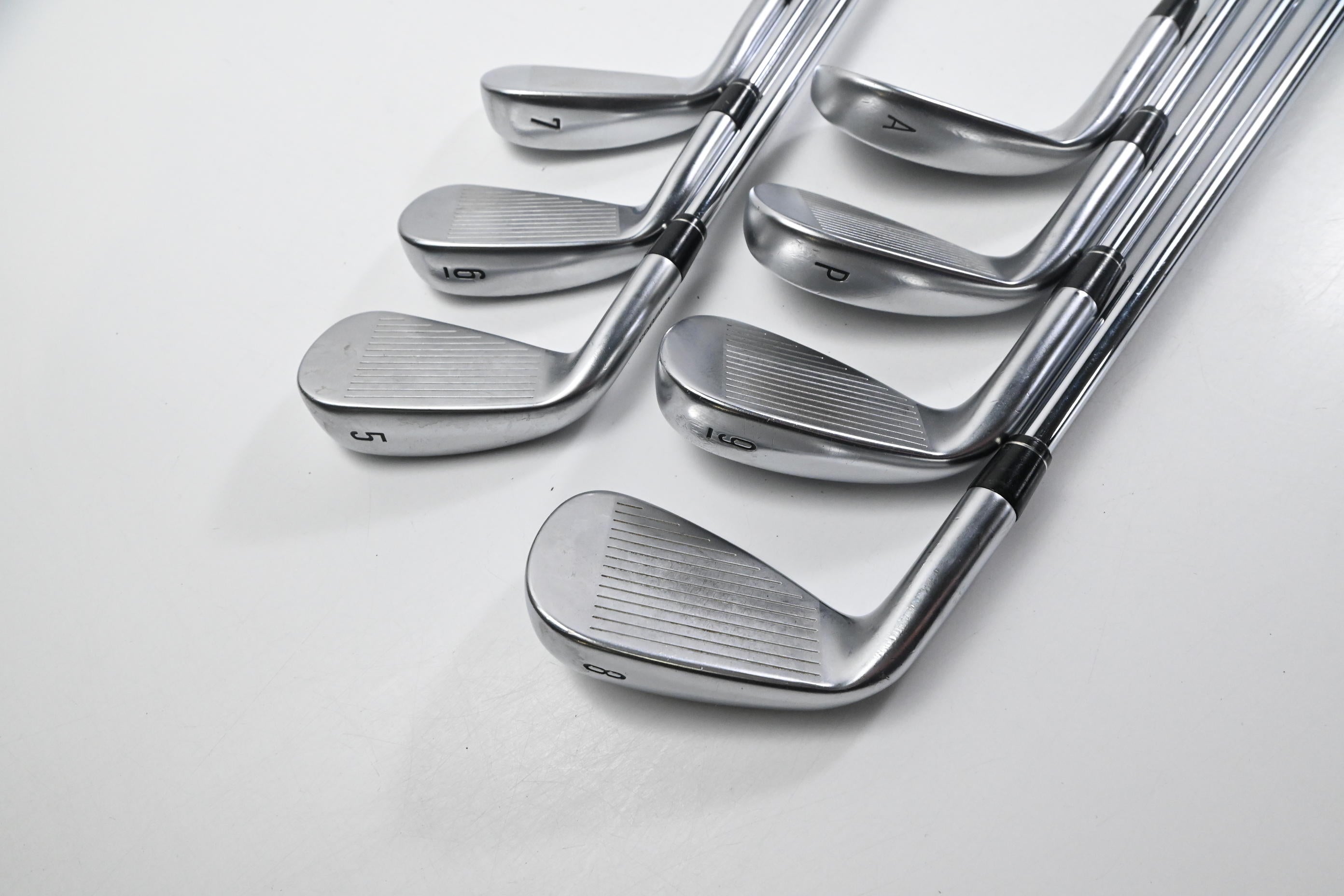 Callaway Apex 21 Irons / 5-PW+GW / Regular Flex N.S.Pro Modus 3 Tour 105 Shafts