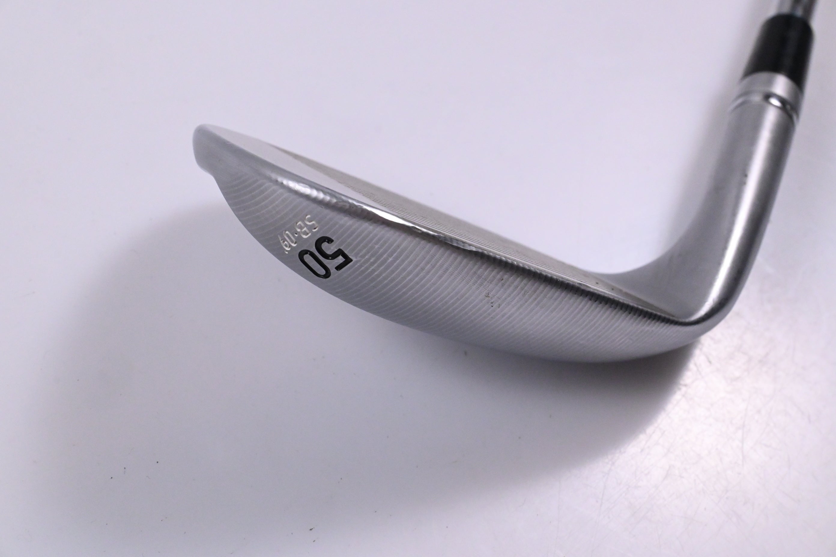 Taylormade Milled Grind 5 Gap Wedge / 50 Degree / Wedge Flex Dynamic Gold Shaft