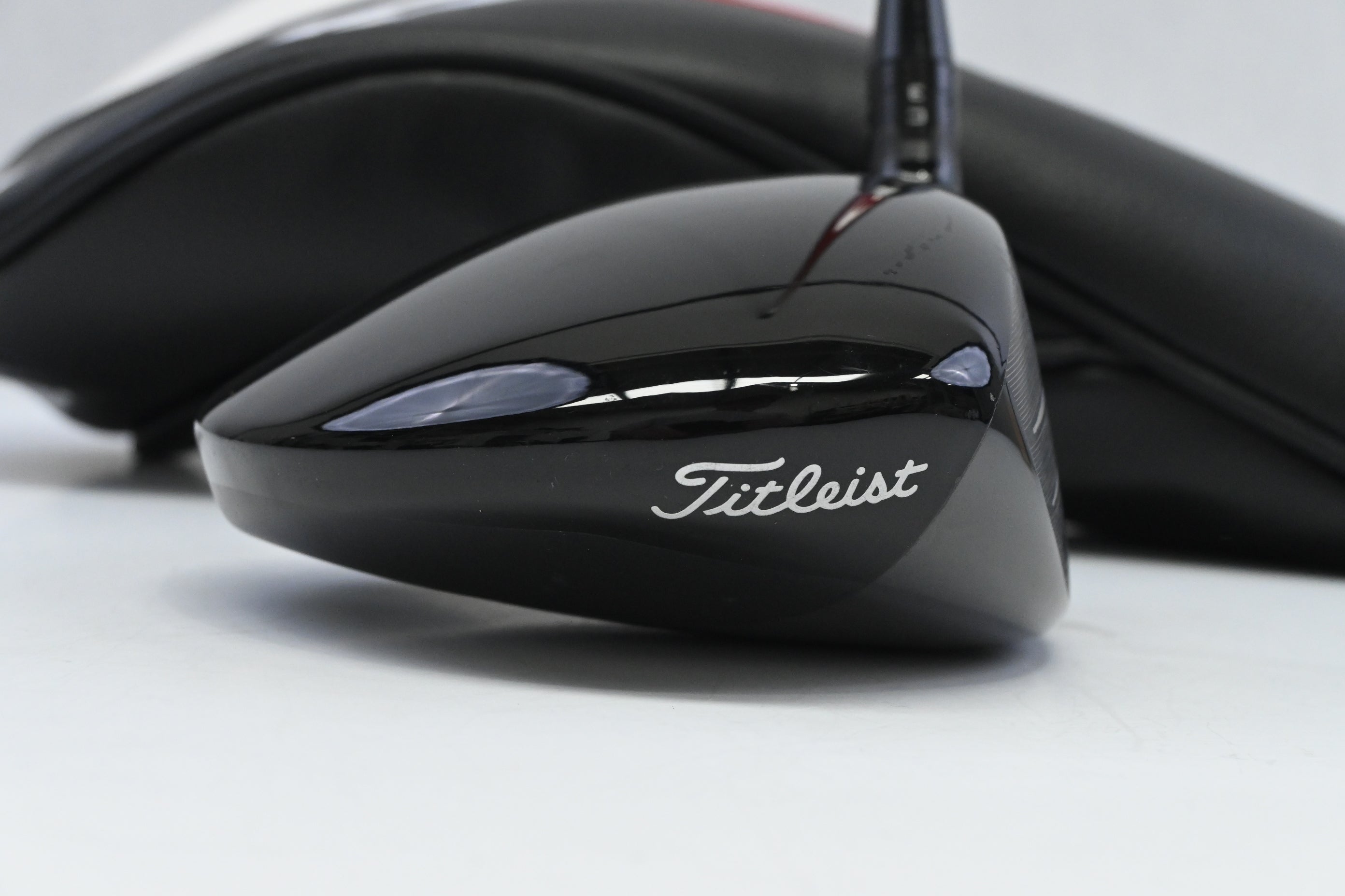 Titleist GT2 Driver / 11 Degree / Regular Flex Project X Denali Red 50 Shaft