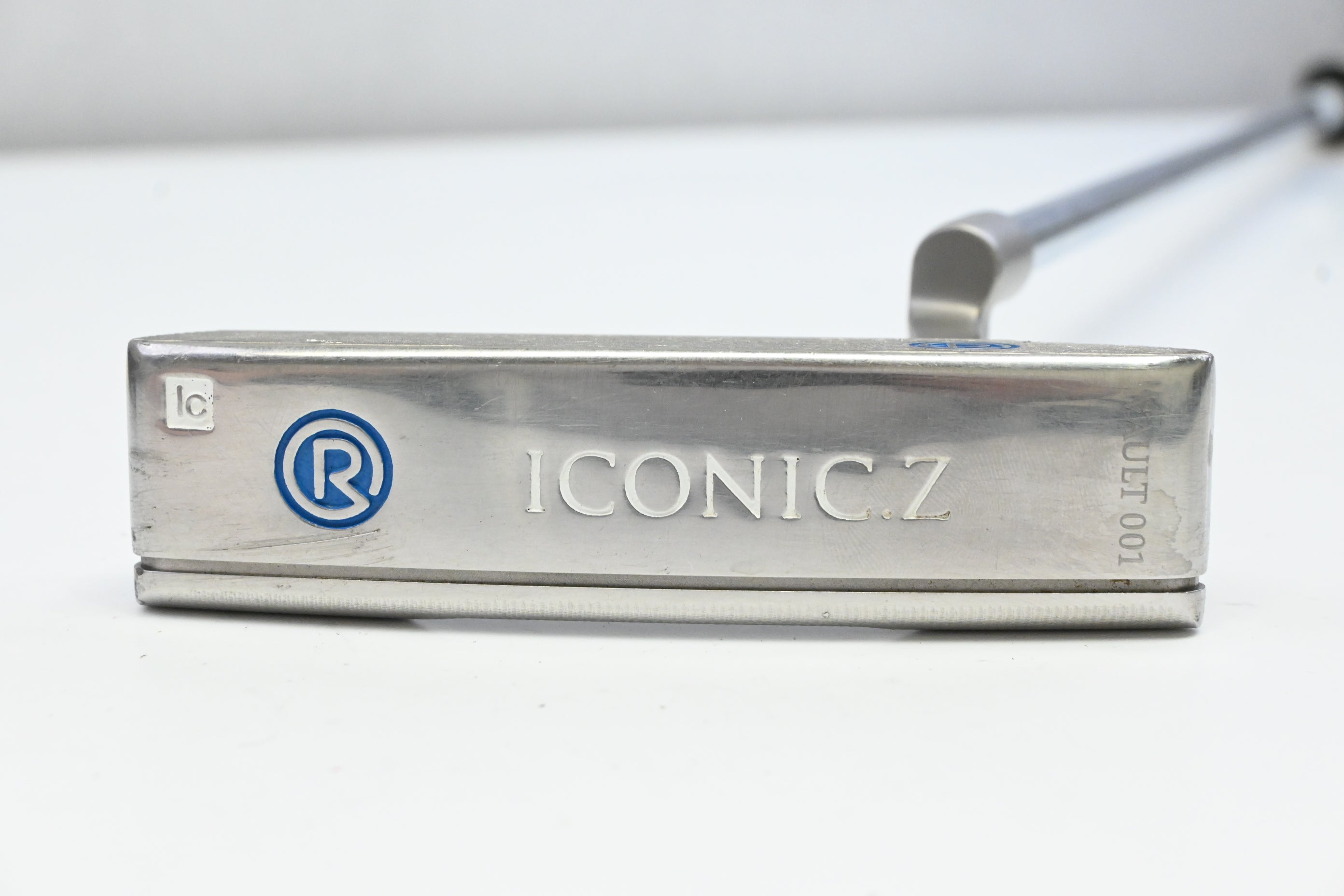 Rife Iconic Vault 001 Putter / 34 Inch