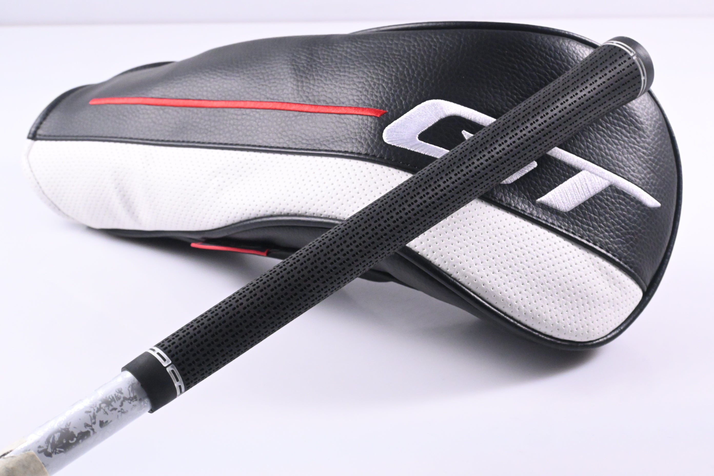 Titleist GT3 Driver / 9 Degree / Regular Flex Denali Red 50 Shaft