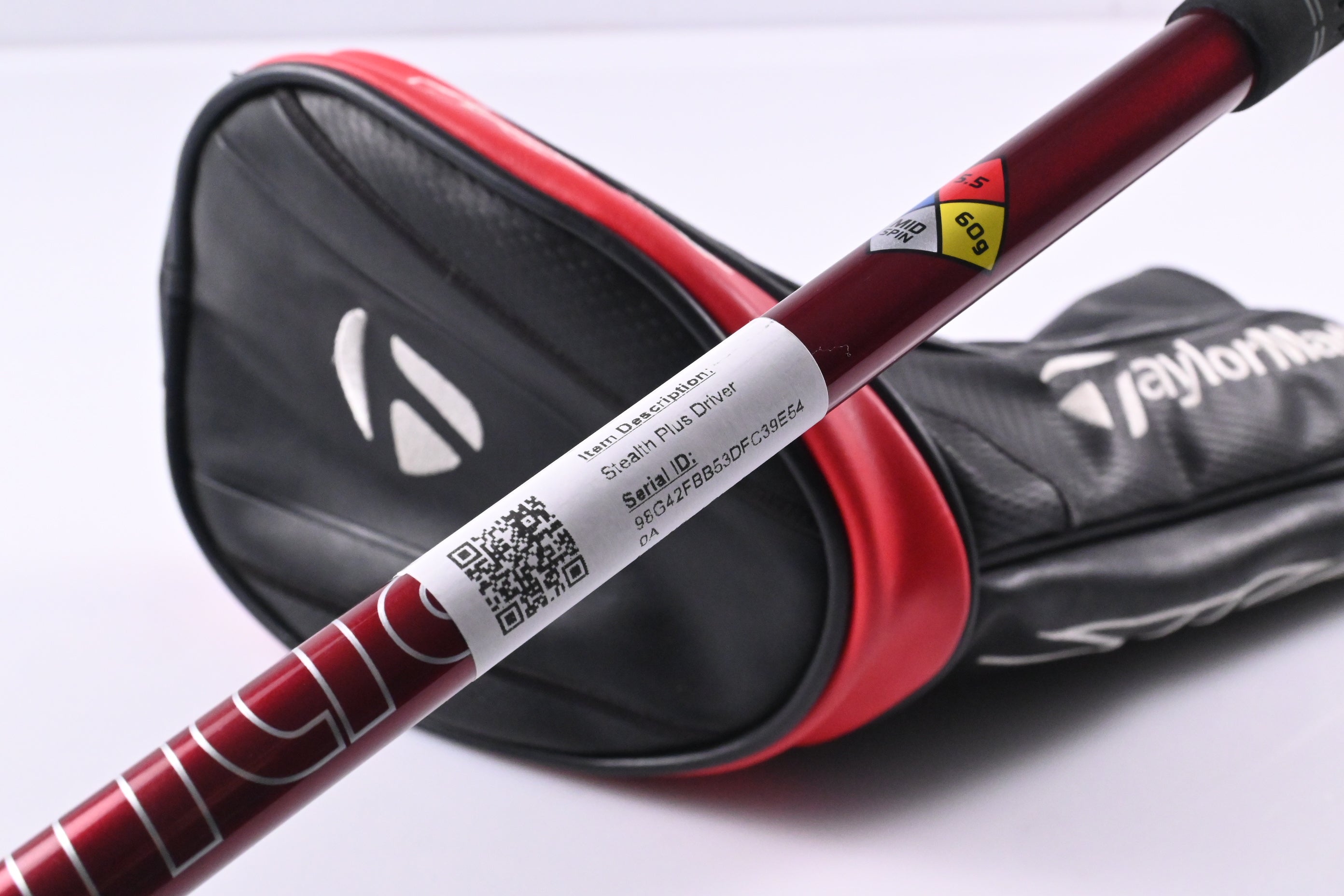 Taylormade Stealth Plus Driver / 10.5 Degree / Regular Flex HZRDUS Smoke RDX Red