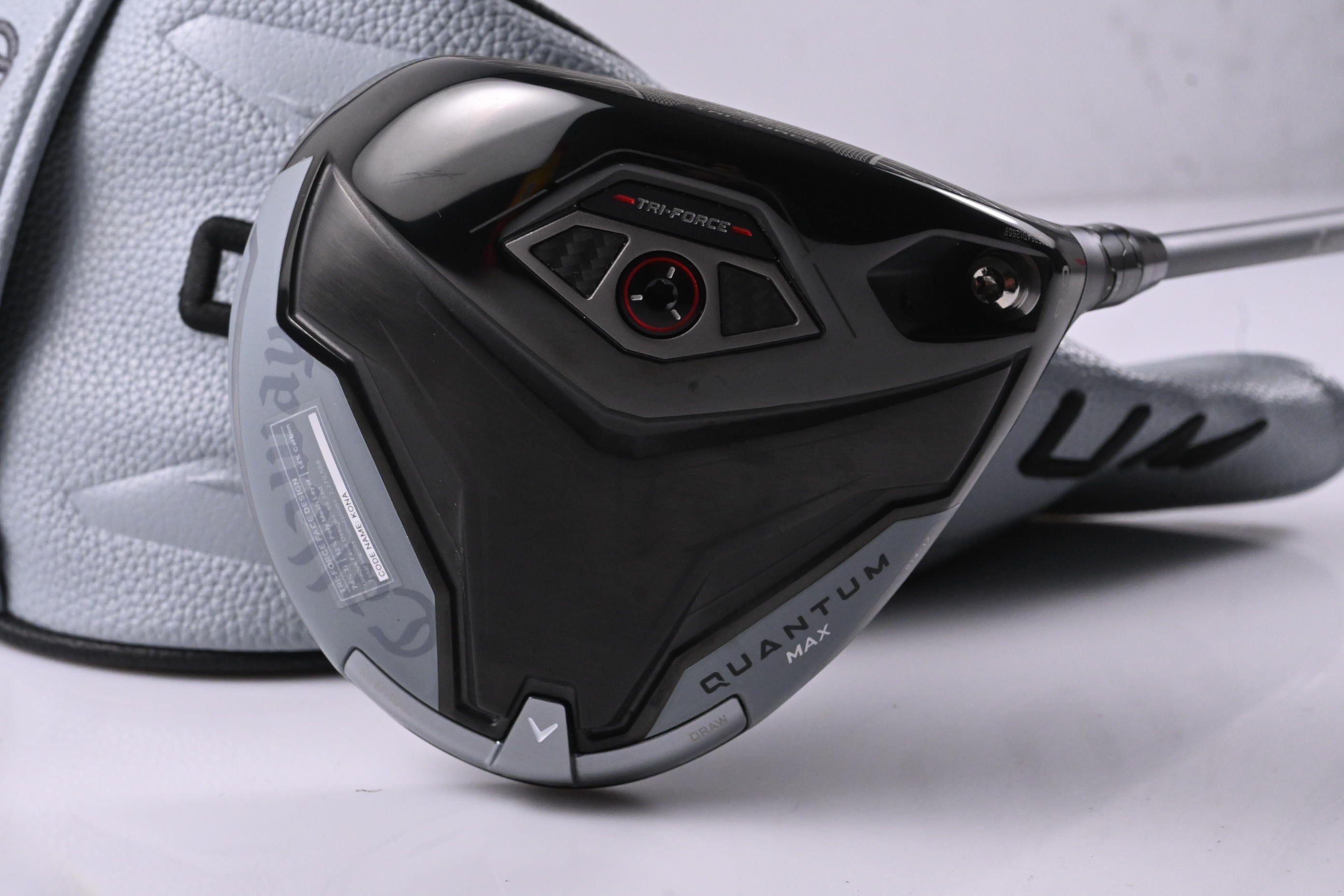 Callaway Quantum Max Drivers / 9 Degree / Stiff Flex Denali Frost Silver 60