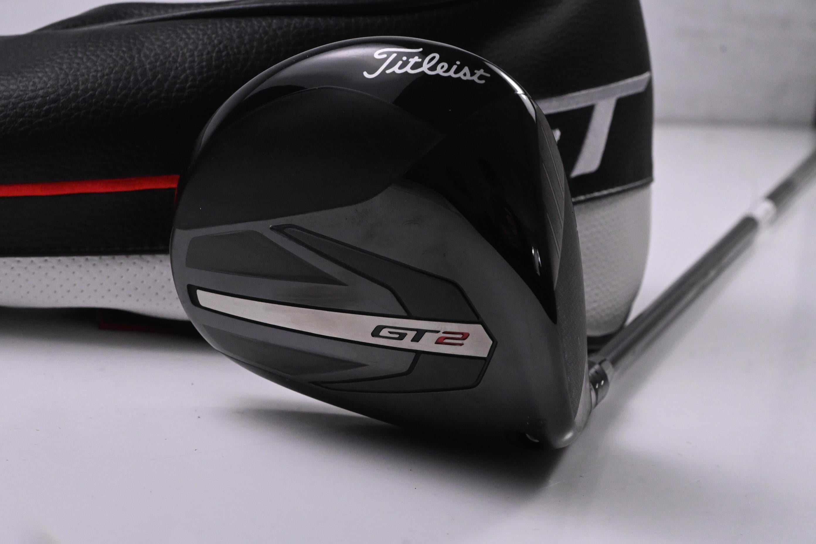 Titleist GT2 Driver / 9 Degree / Stiff Flex Aldila Rogue 60 Shaft