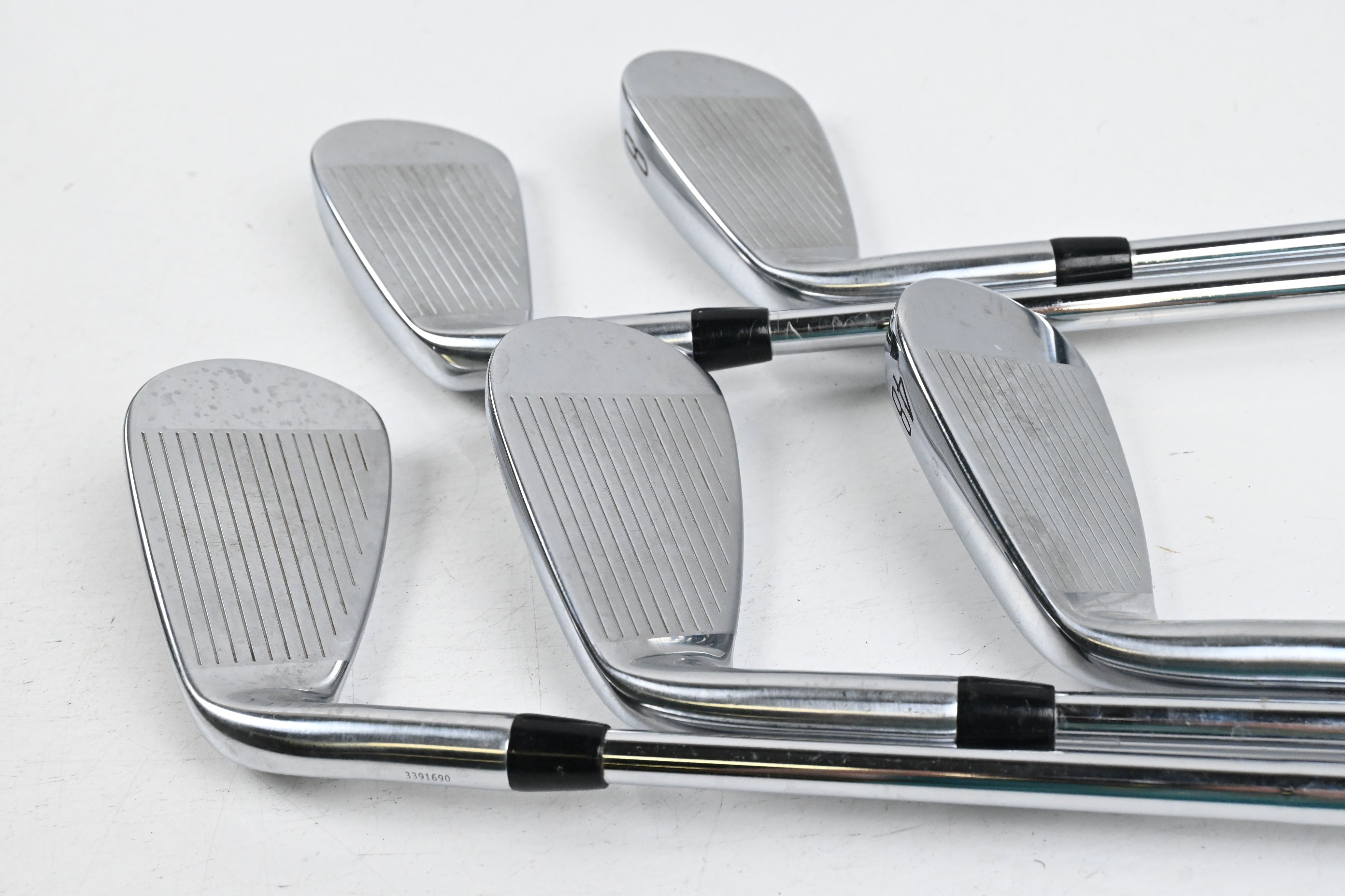 Titleist T350 Irons / 7-PW+GW / Stiff KBS Tour Shafts