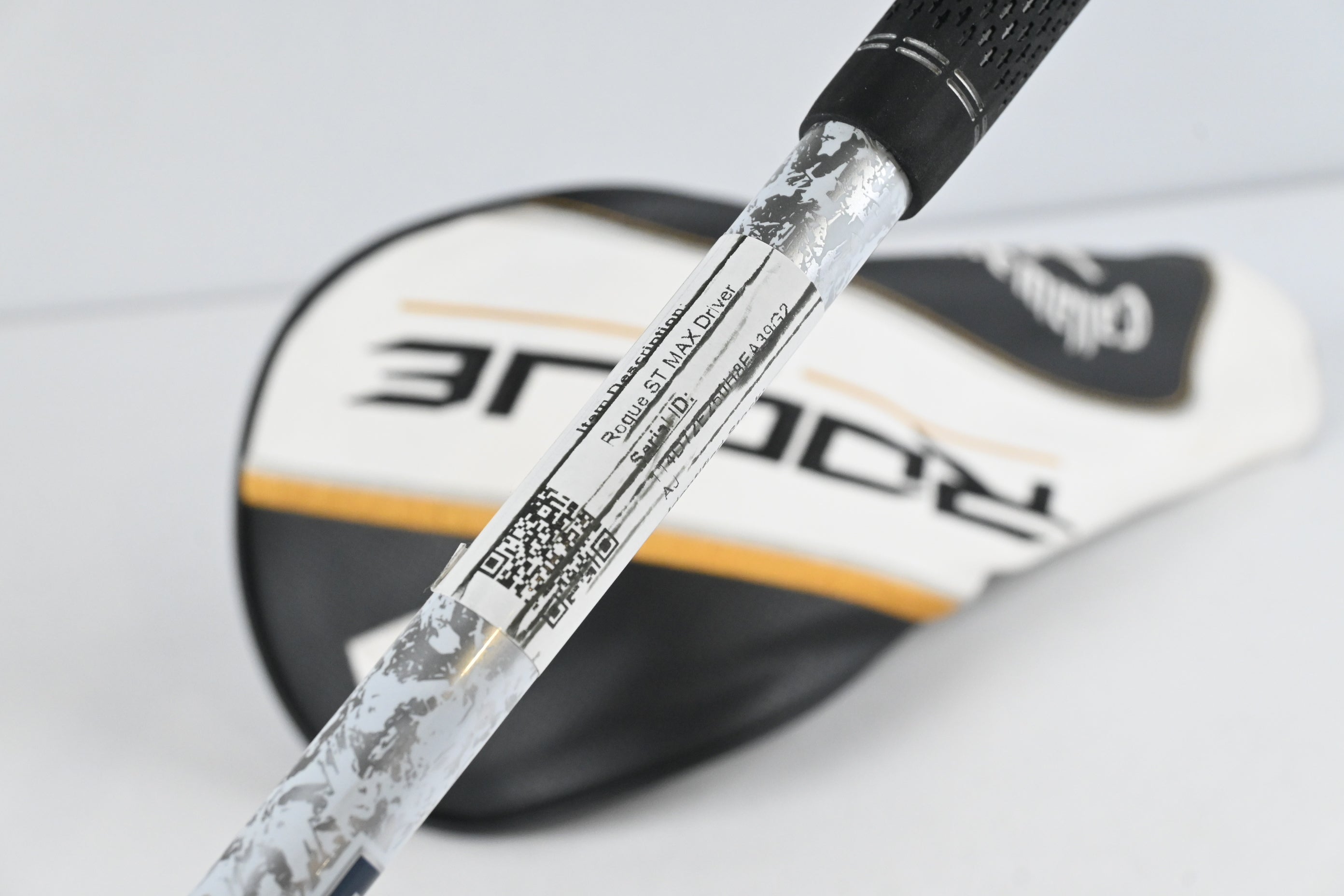 Callaway Rogue ST MAX Driver / 9 Degree / Regular Flex Denali Charcoal 50