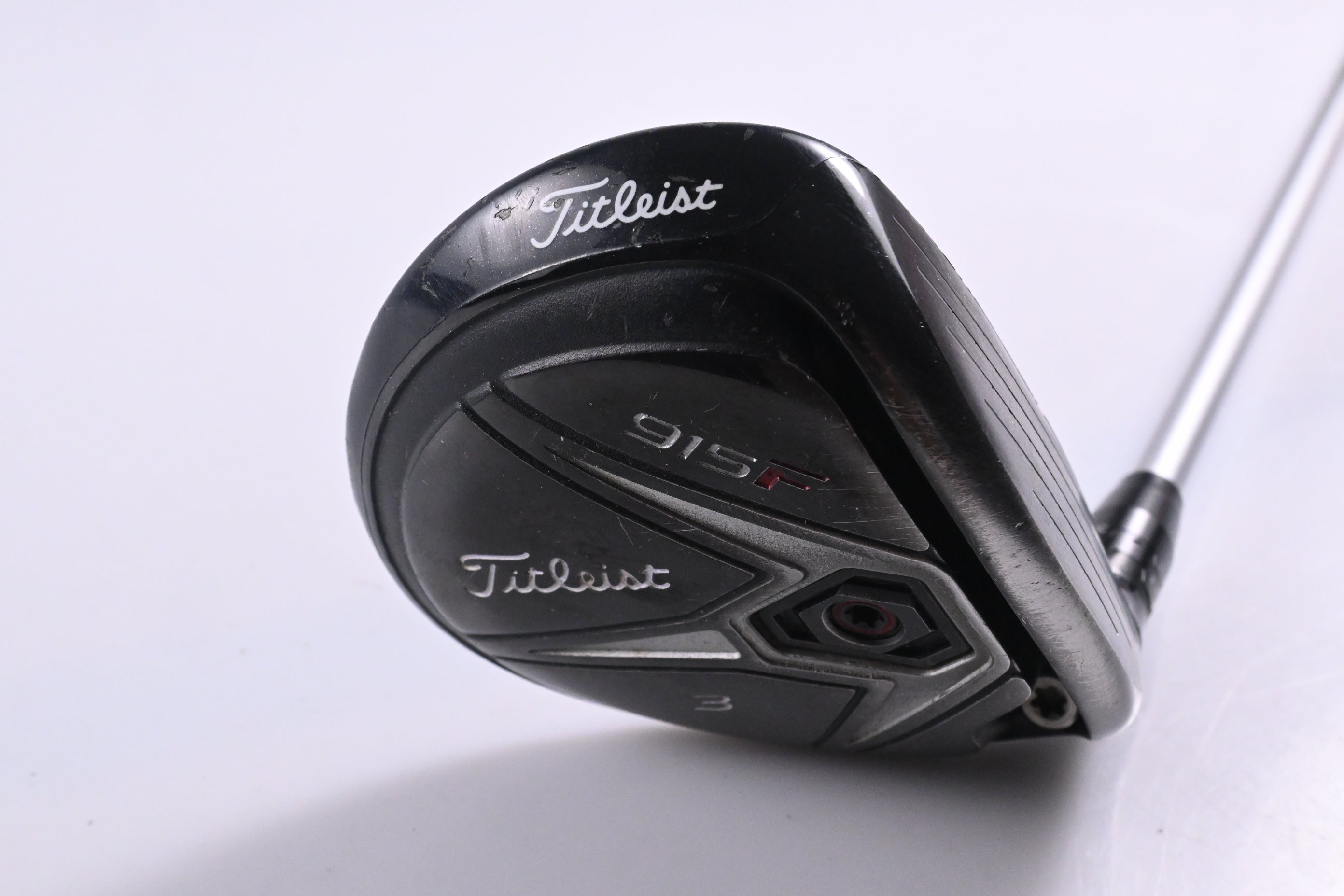 Titleist 915 F #3 Wood / 16.5 Degree / Stiff Flex Aldila Ascent Red 60 Shaft