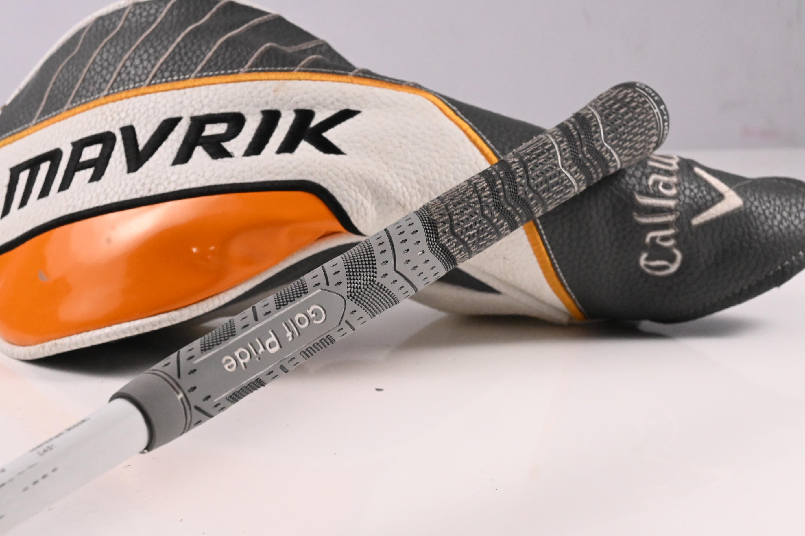 Callaway Mavrik Sub Zero Driver / 9 Degree / Stiff Flex Aldila Rogue Silver 70