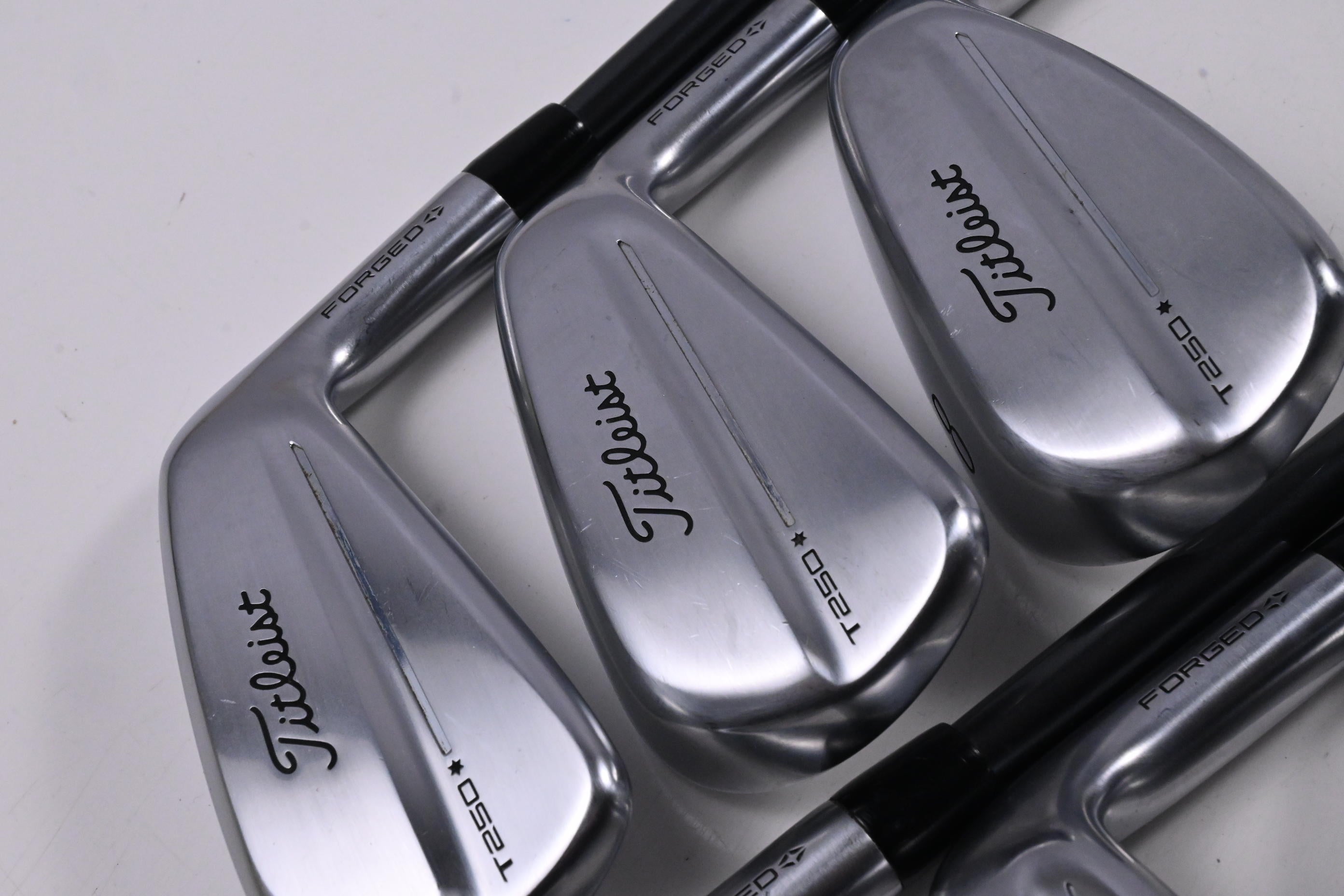 Titleist T250* 2025 Irons / 6-PW+52 / Regular Flex MMT Speedmesh 65 Shafts