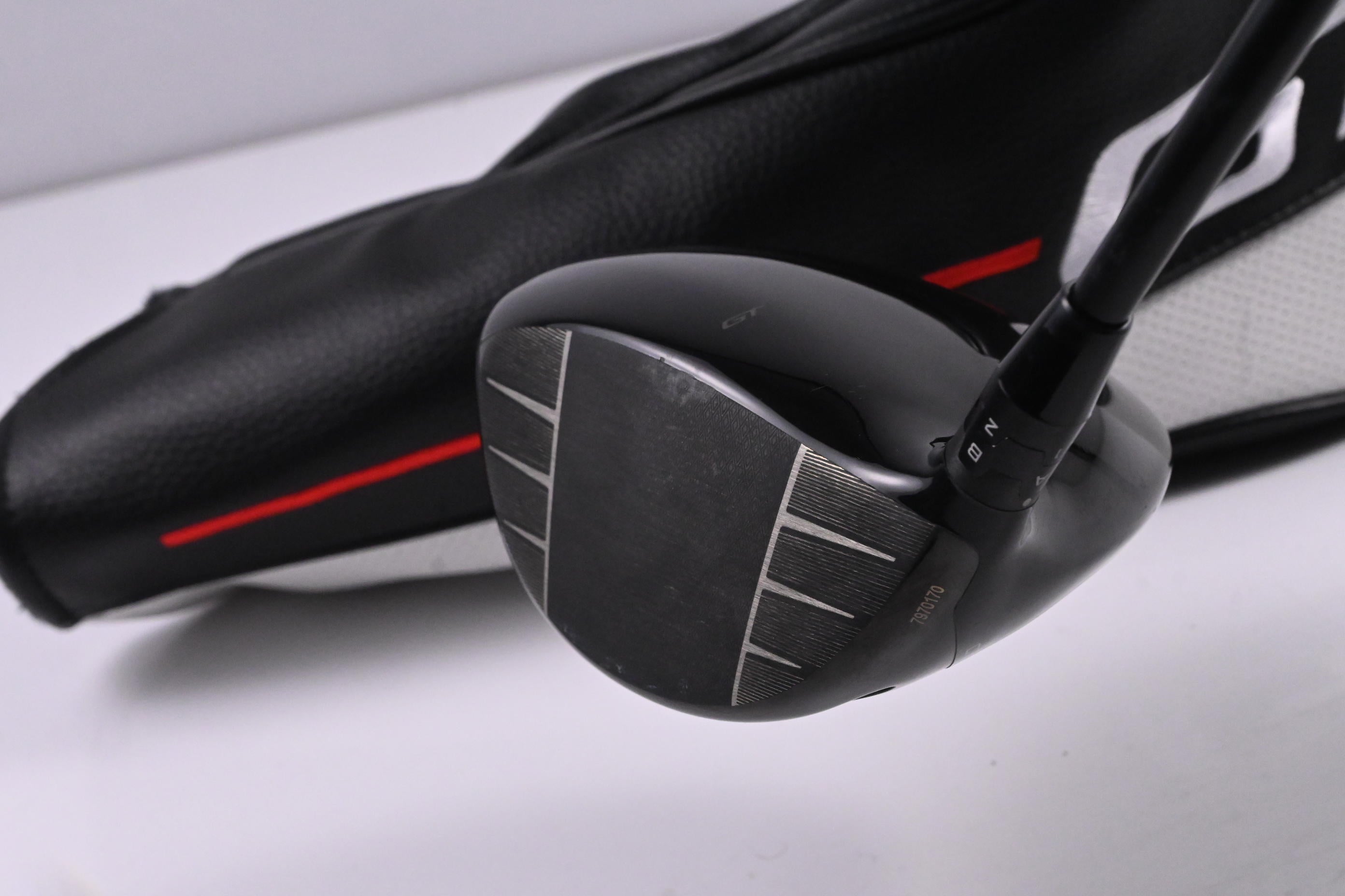 Titleist GT2 Driver / 9 Degree / Stiff Flex Aldila Rogue 60 Shaft