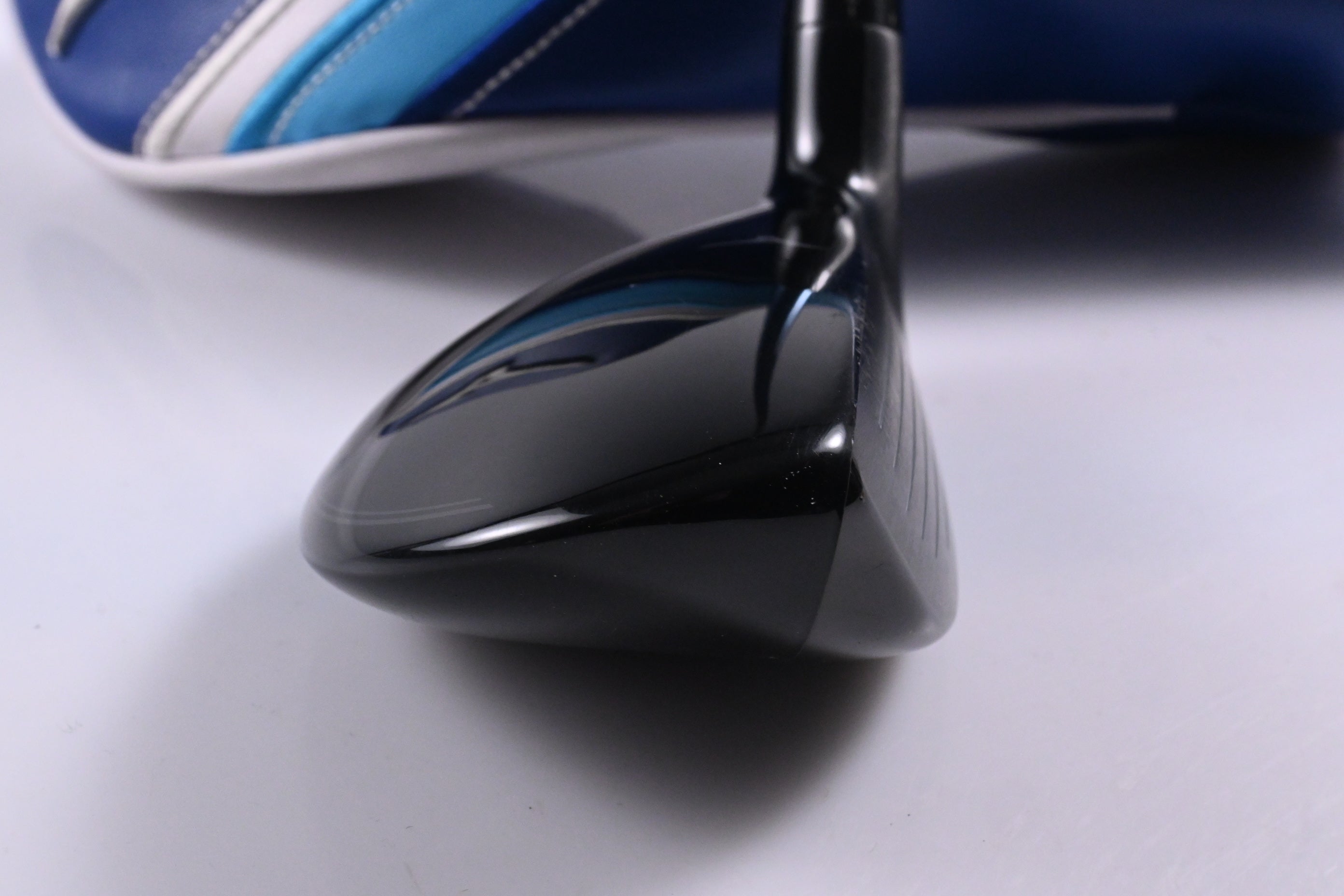 Mizuno ST-Max 230 #3 Hybrid / 19 Degree / Stiff Flex UST Mamiya LIN-Q 75 Shaft