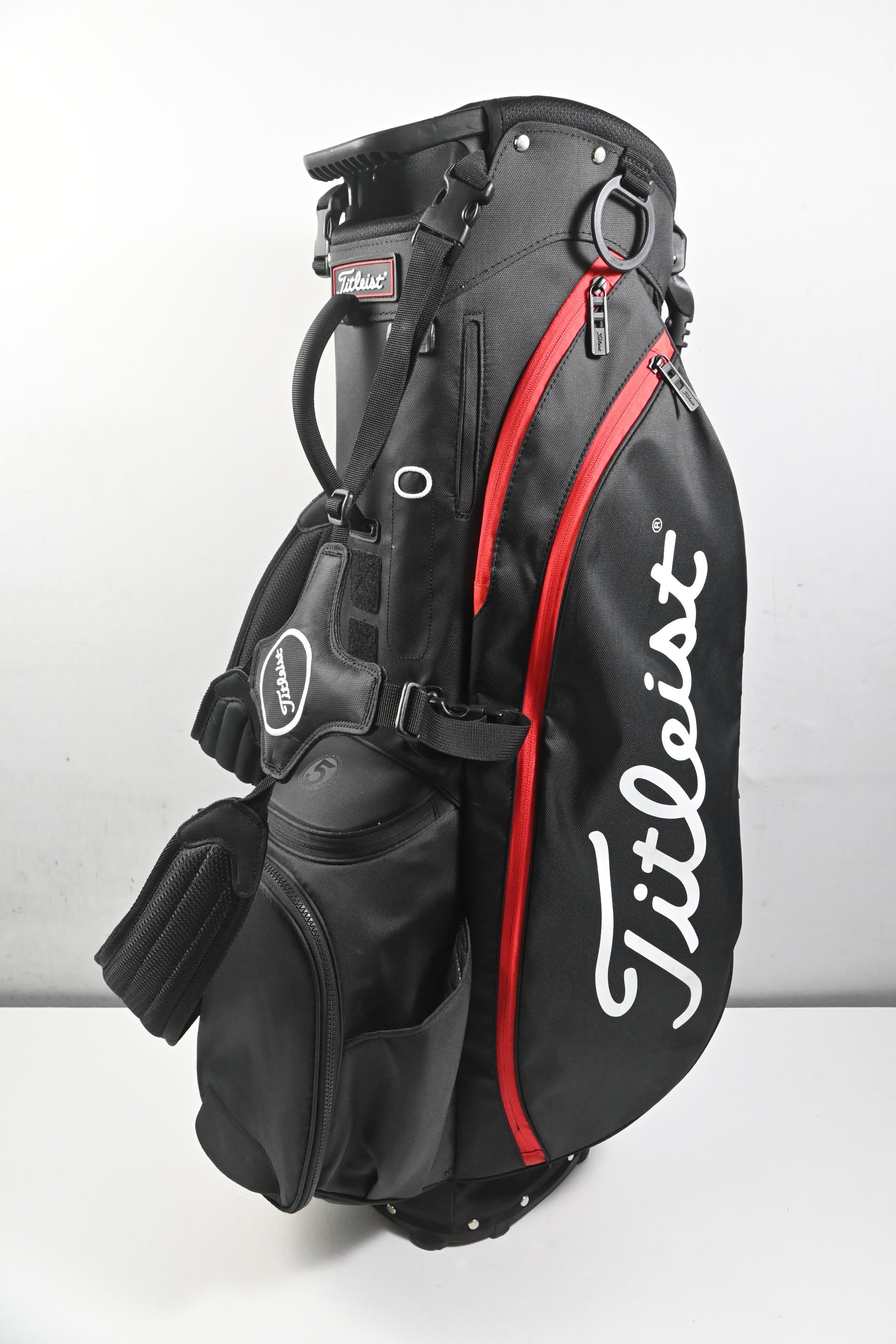 Titleist Players 5 Stand Bag / 5-Way Divider / Black, Red