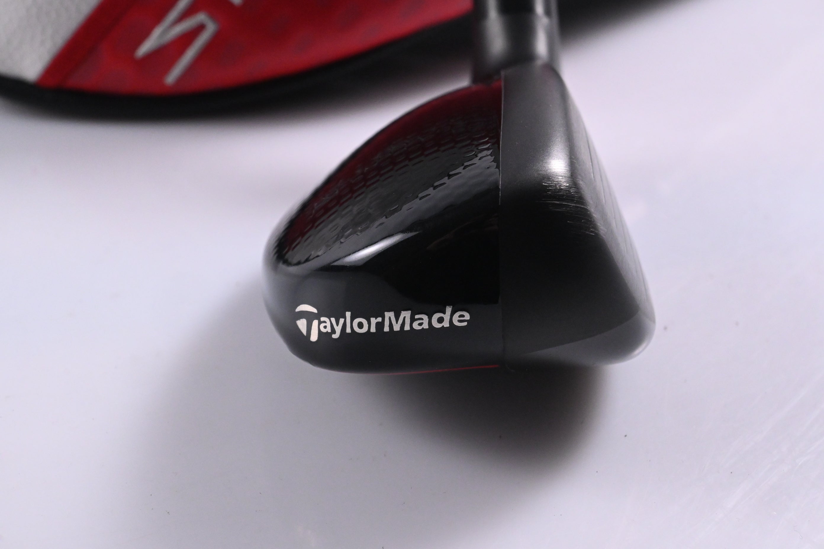 Taylormade Stealth Plus #4 Hybrid / 22 Degree / Stiff Flex Kai'li Red 85 Shaft