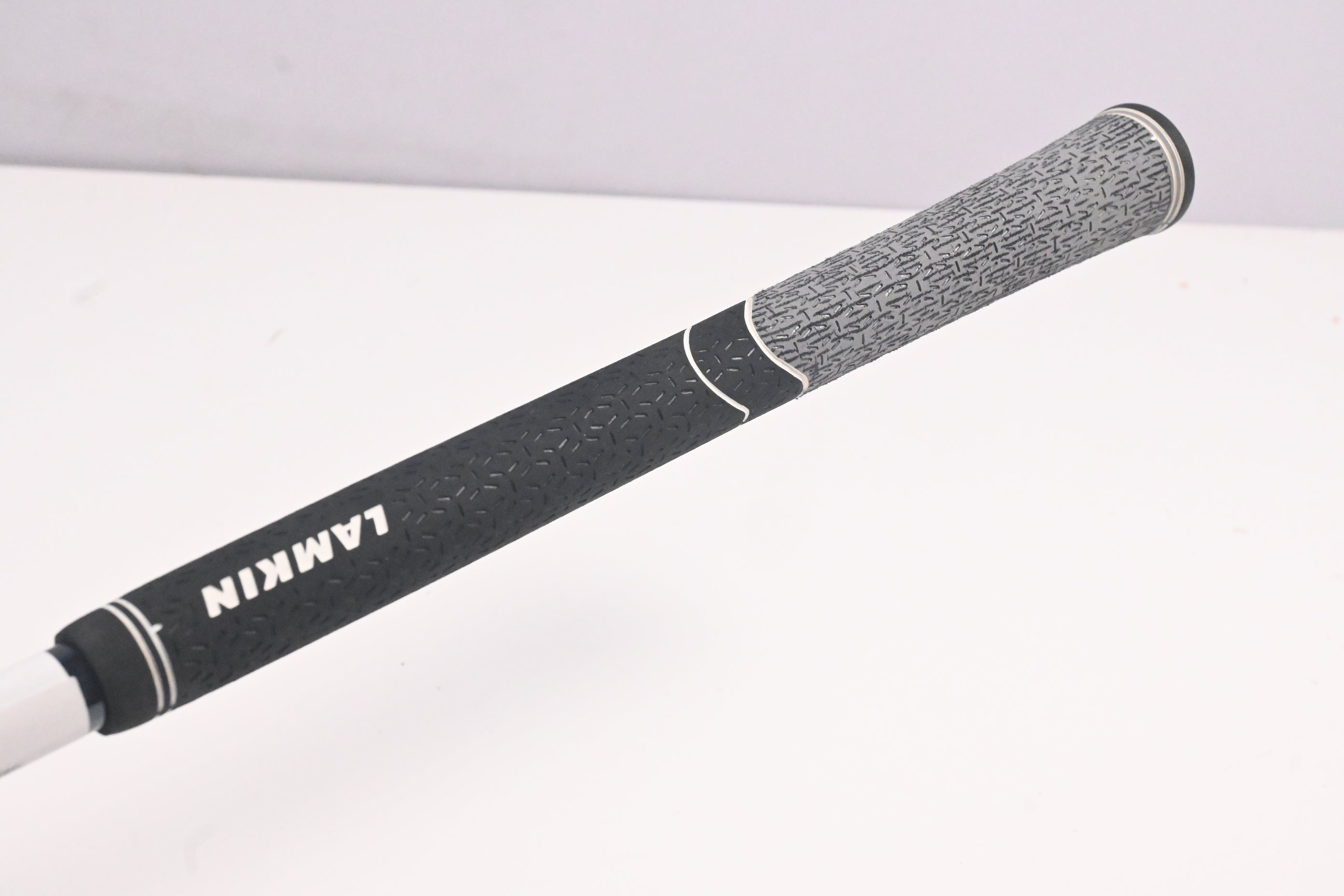 UST Mamiya LIN-Q M40X Red 5 Driver Shaft / Stiff Flex / Cobra 2nd Gen