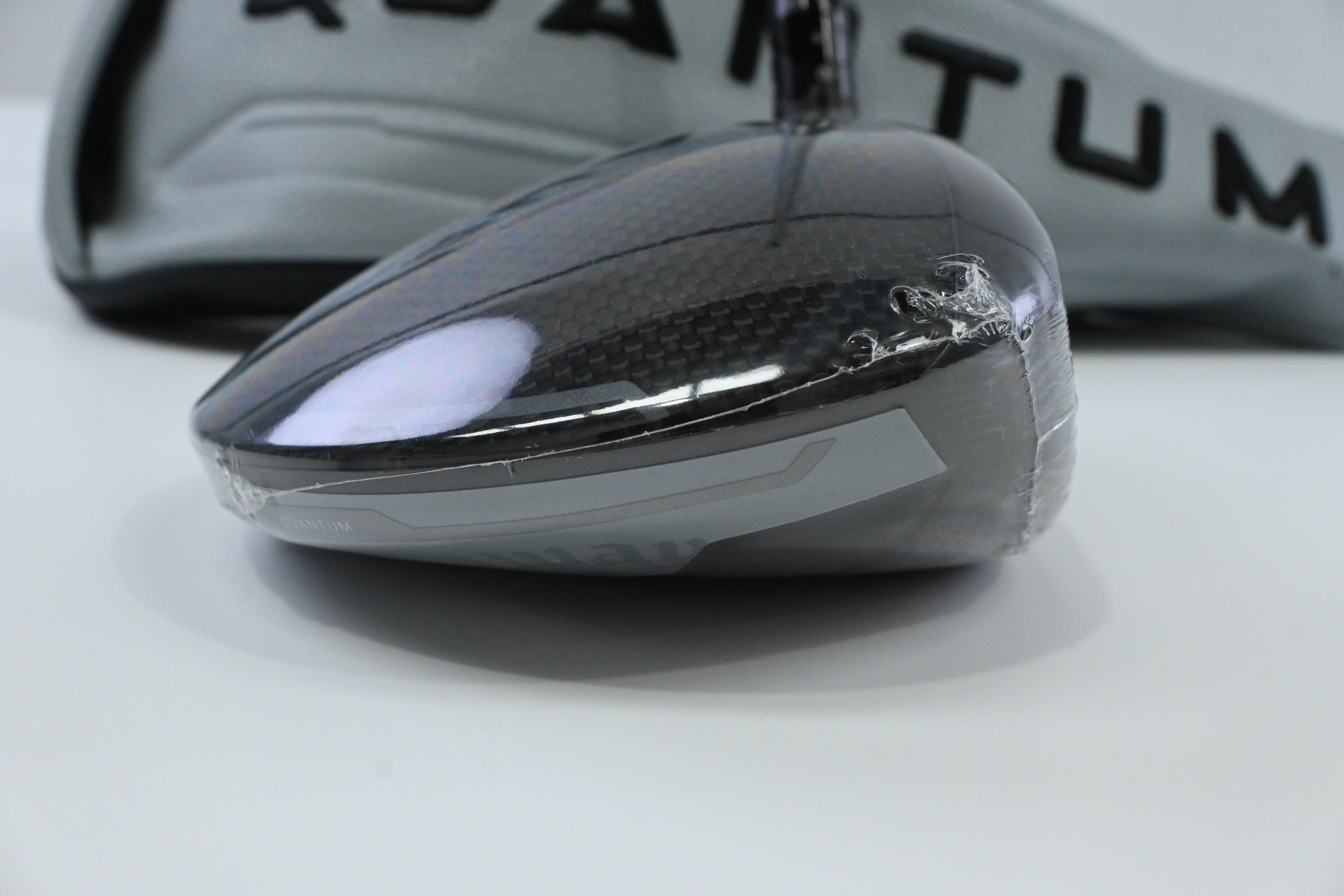 Callaway Quantum Max Drivers / 9 Degree / Regular Flex Denali Frost 50
