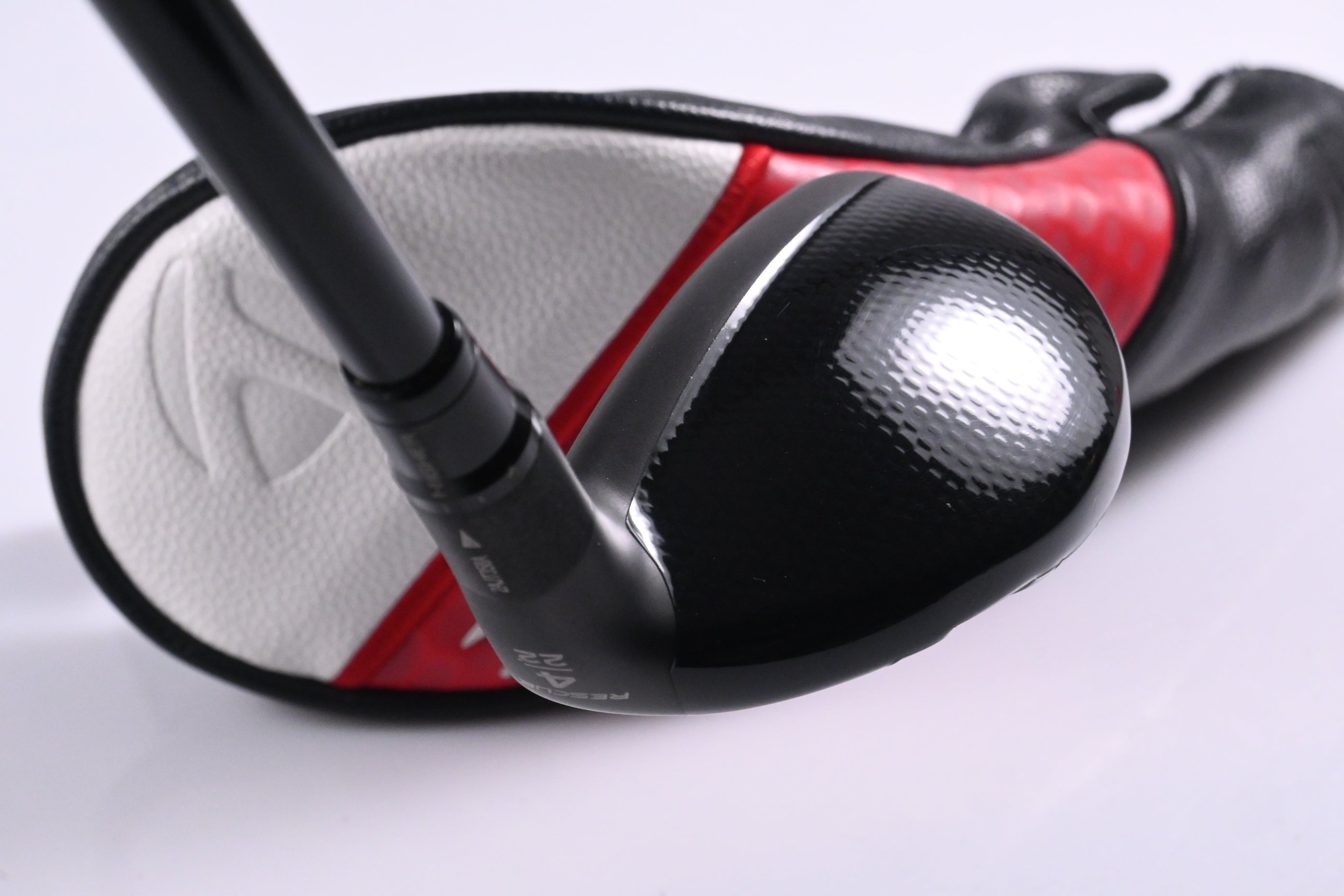 Taylormade Stealth Plus #4 Hybrid / 22 Degree / Stiff Flex Kai'li Red 85 Shaft