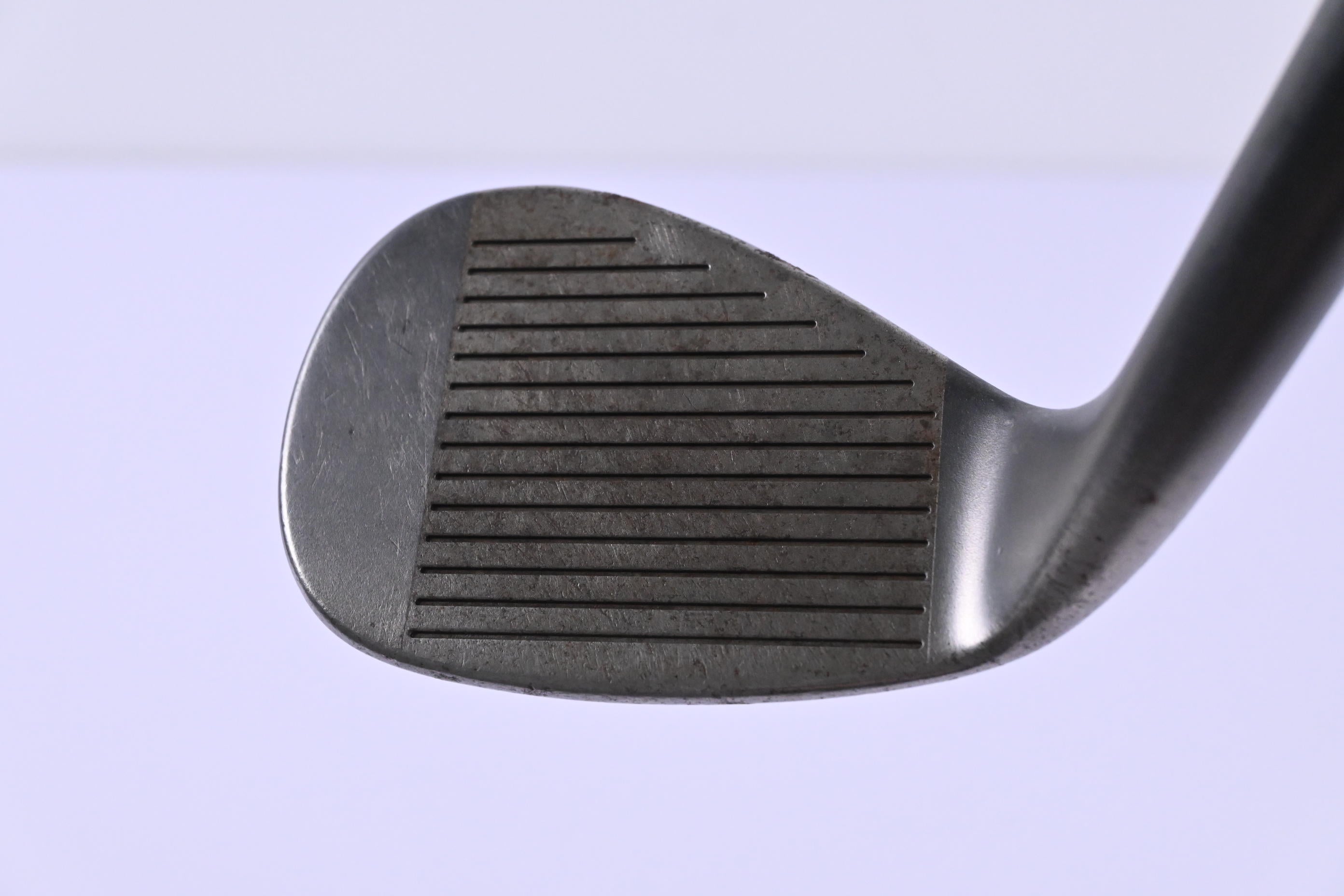 Cleveland Tour Action 900 Sand Wedge / 56 Degree / Stiff Flex Dynamic Gold