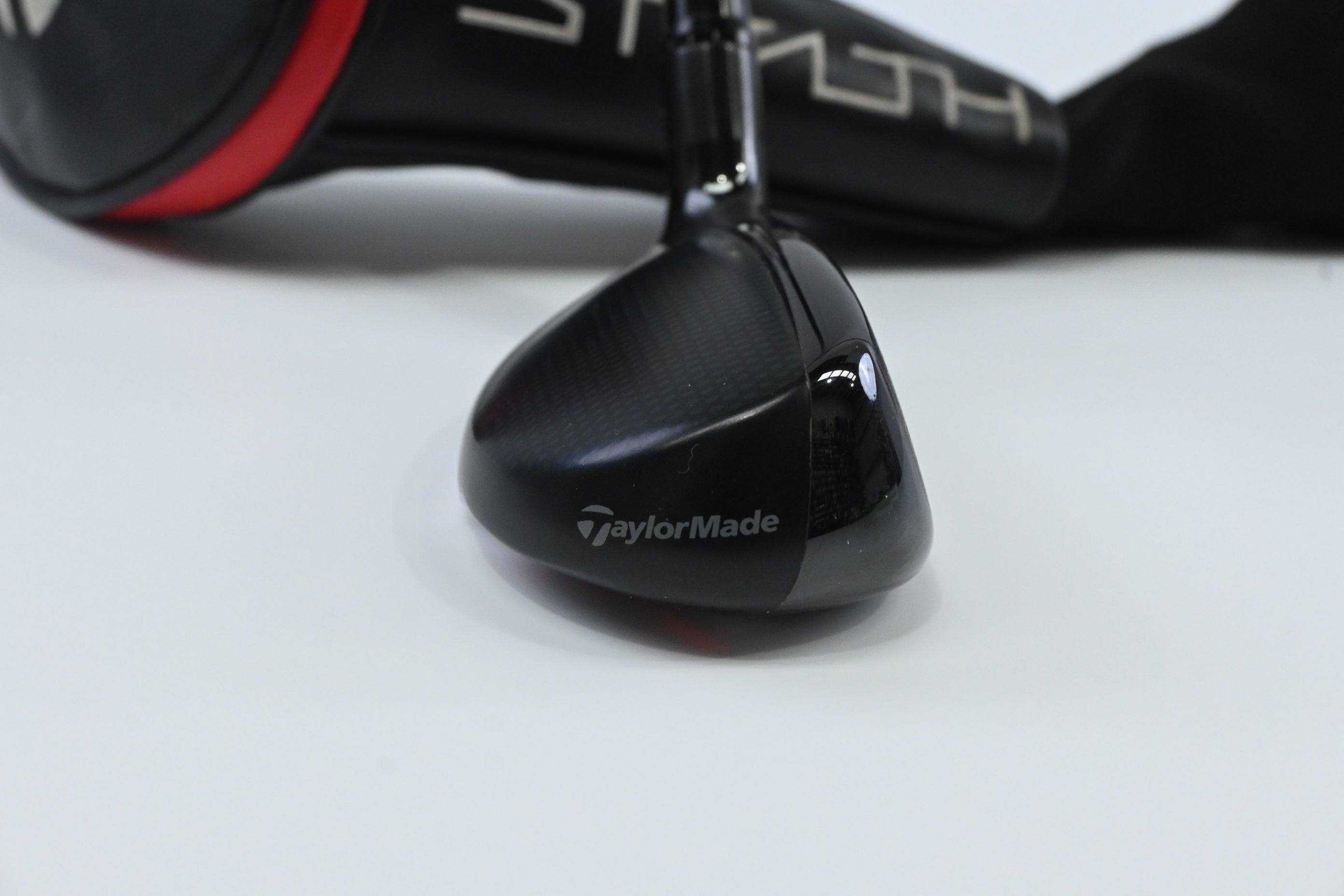Taylormade Stealth Plus #3 Hybrid / 19.5 Degree / Regular Flex HZRDUS Smoke RDX