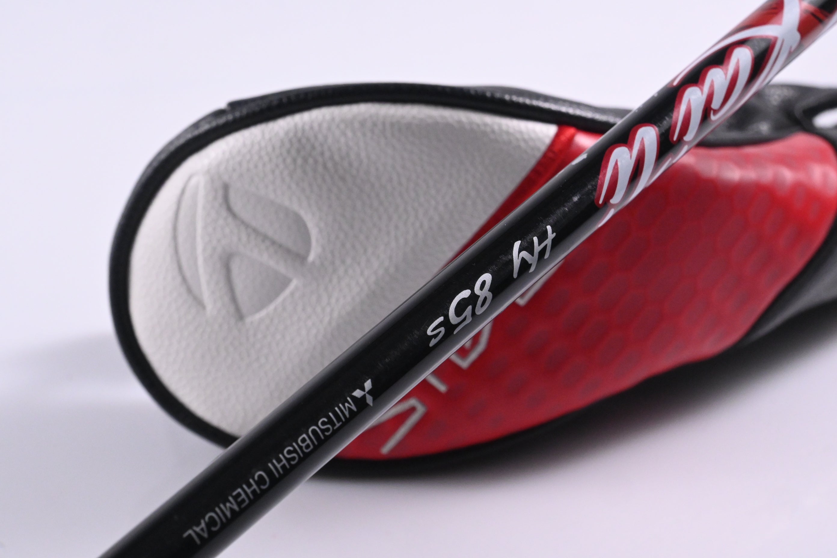 Taylormade Stealth Plus #4 Hybrid / 22 Degree / Stiff Flex Kai'li Red 85 Shaft