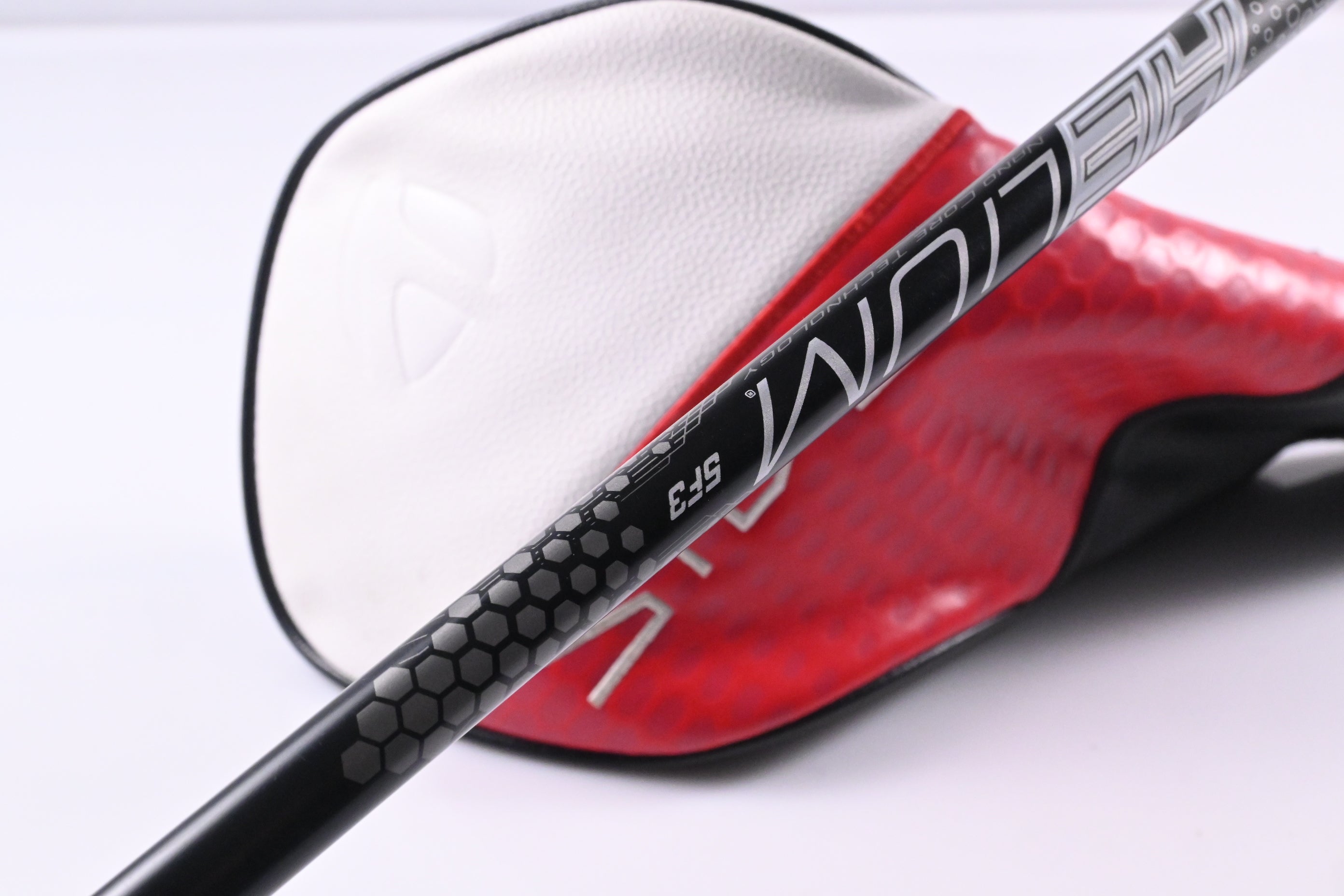 Taylormade Stealth 2 Plus Driver / 10.5 Degree / Regular Flex Helium Nanocore 5