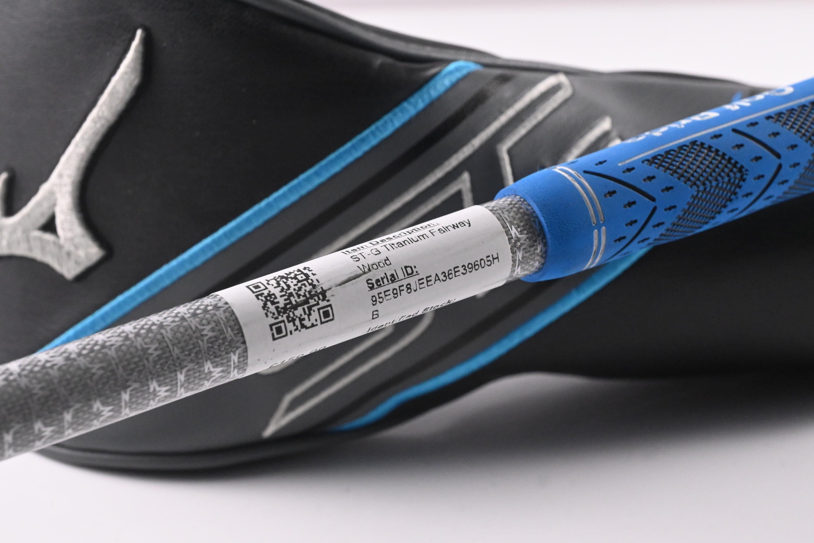 Mizuno ST-G Titanium #3 Wood / 15 Degree / X-Flex Tensei AV RAW Blue 75 Shaft
