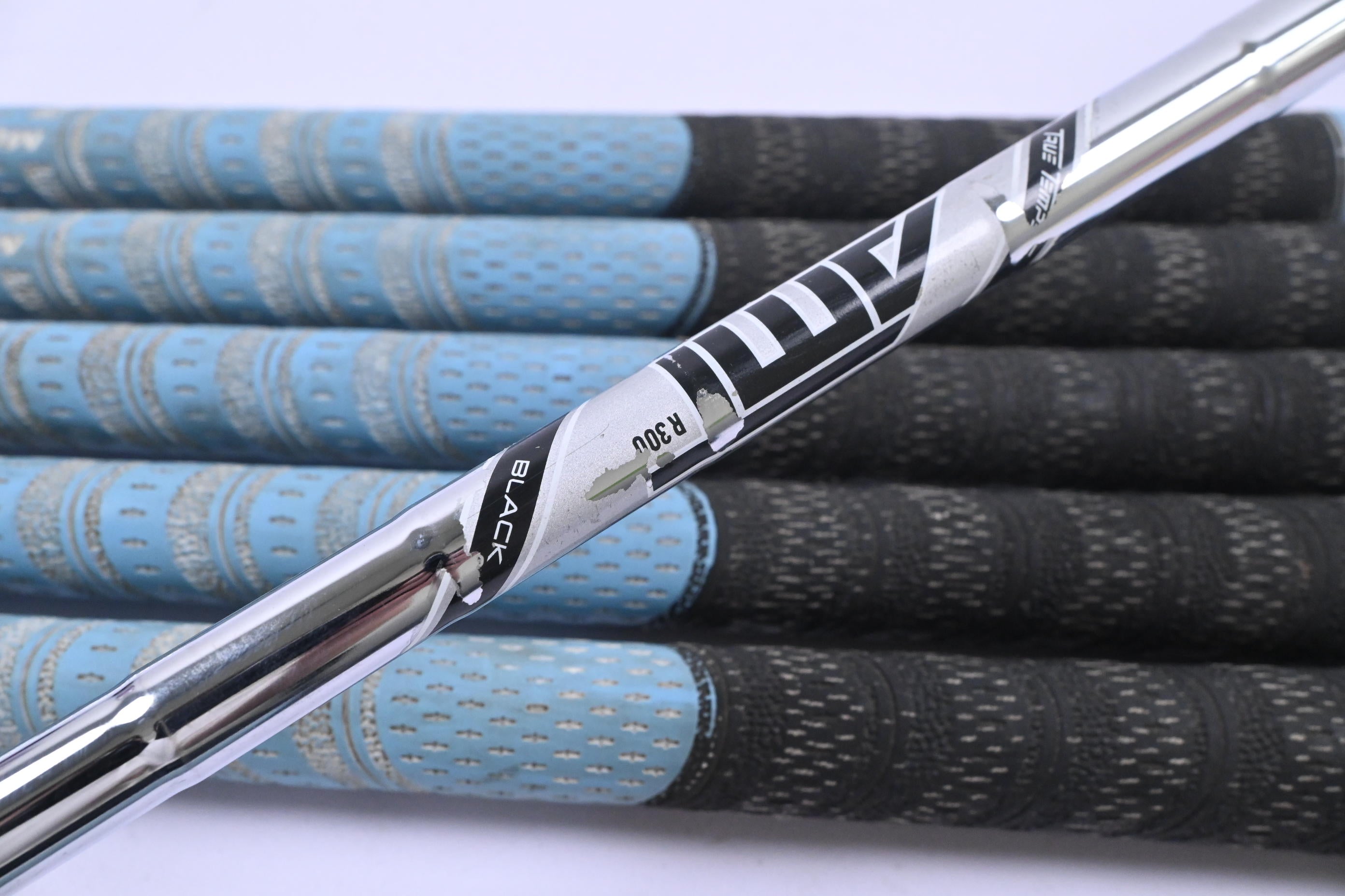 Titleist T200 2019 Irons / 4-PW / Regular Flex True Temper AMT Black R300 Shafts