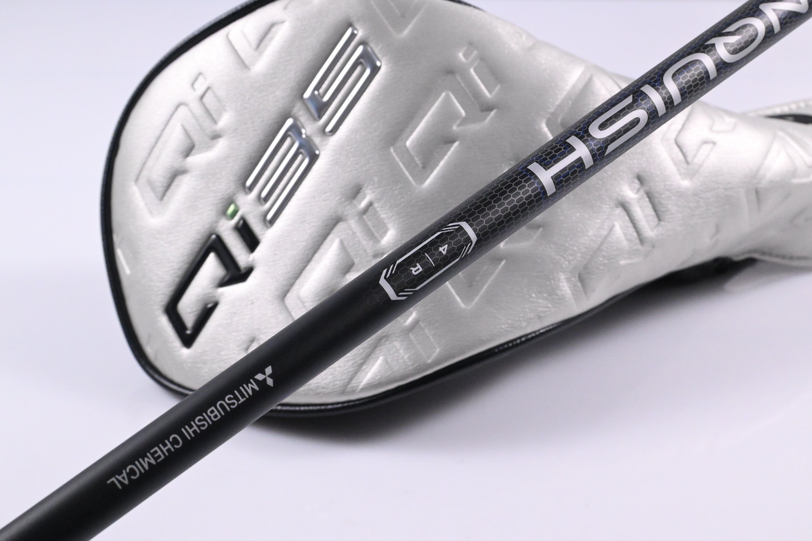 Taylormade Qi35 Max Lite Driver / 10.5 Degree / Regular Flex Vanquish 4 Shaft