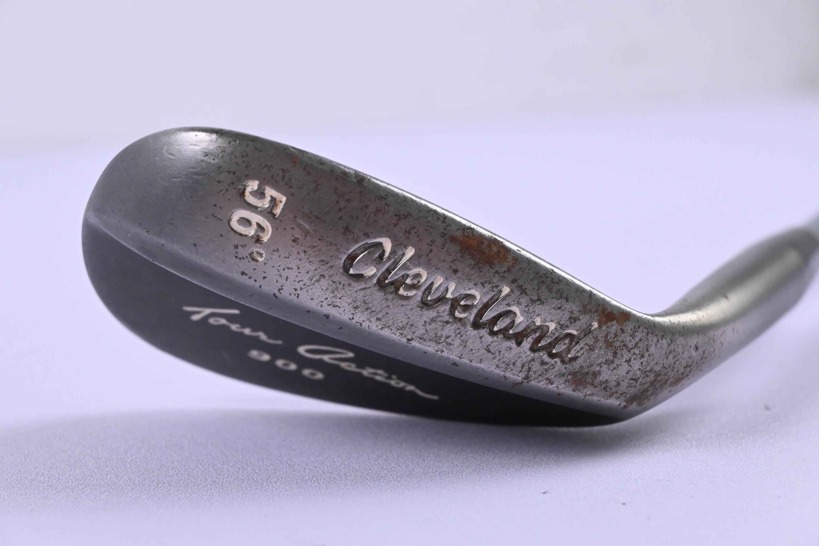 Cleveland Tour Action 900 Sand Wedge / 56 Degree / Stiff Flex Dynamic Gold